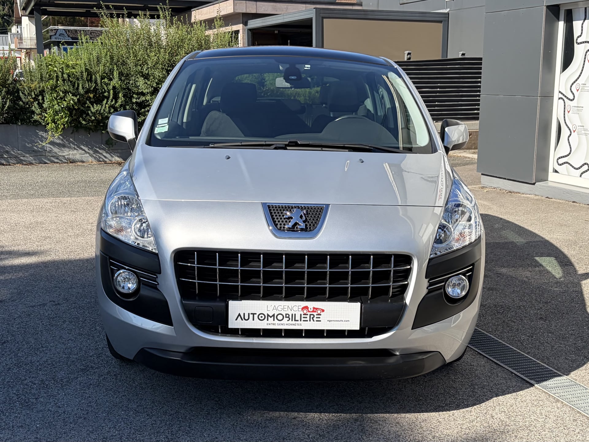 Peugeot 3008 1.6 HDI 112 PREMIUM BVM6 - TOIT PANORAMIQUE — 2