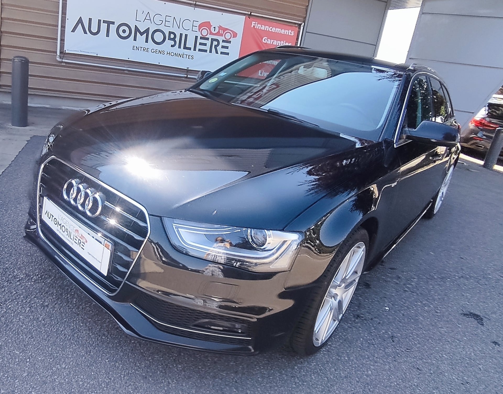 Audi A4 AVANT 2.0 TDI 150 CLEAN-DIESEL S-LINE MULTITRONIC BVA — 2