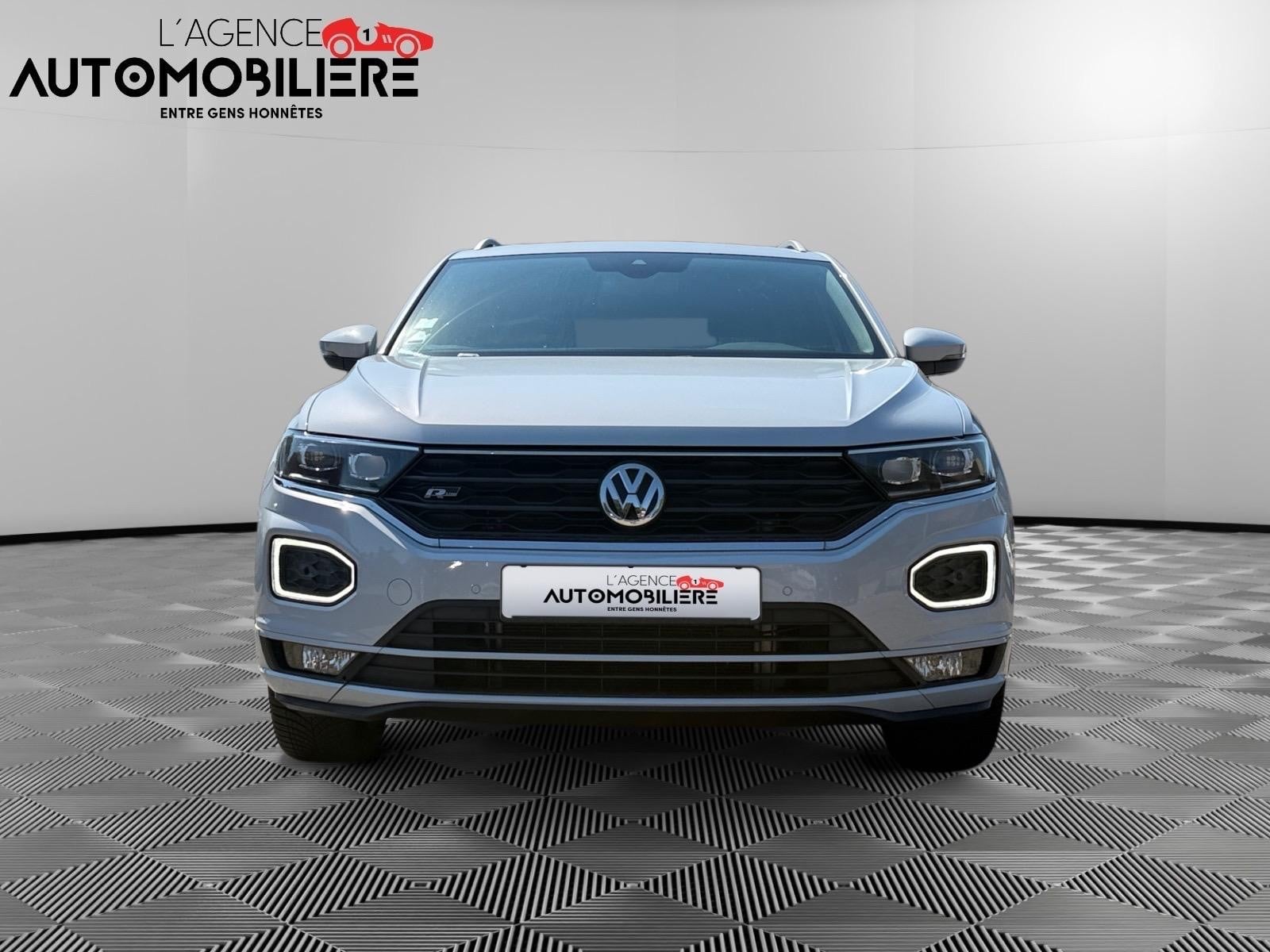Volkswagen T-roc 1.5 TSI 150 EVO R-LINE DSG BVA — 2