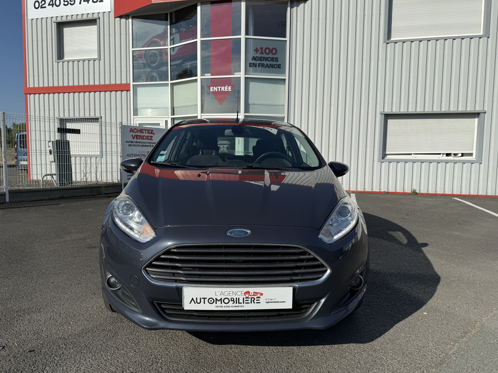 Ford Fiesta 1.5 TDCi 75 TITANIUM 5 PORTES | GARANTIE 12 MOIS — 2
