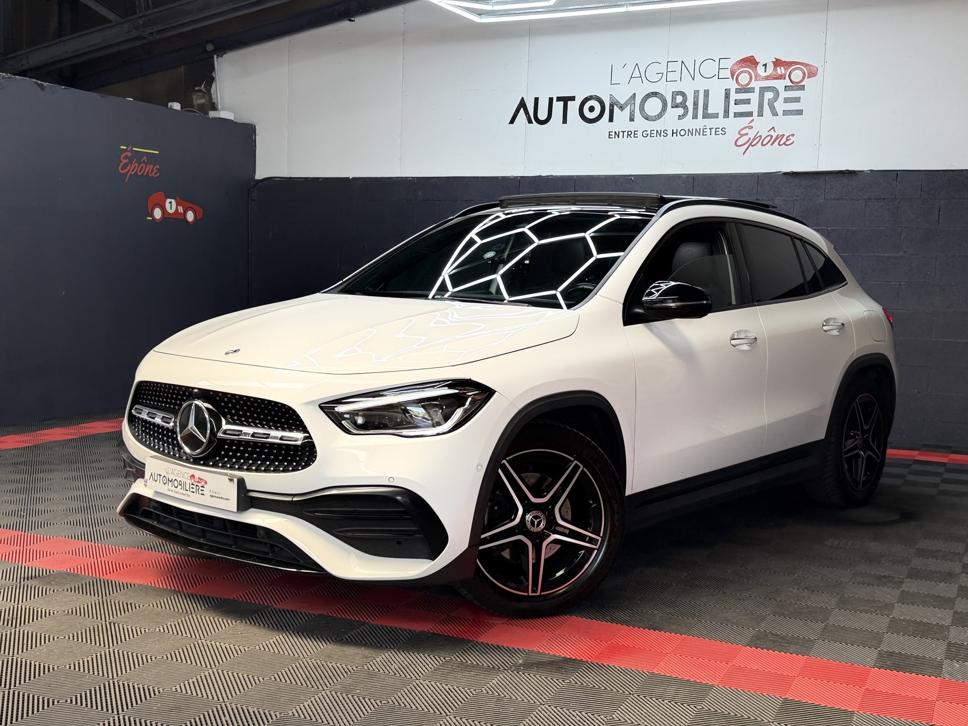 Mercedes-Benz Classe GLA 200 d 150 ch AMG LINE