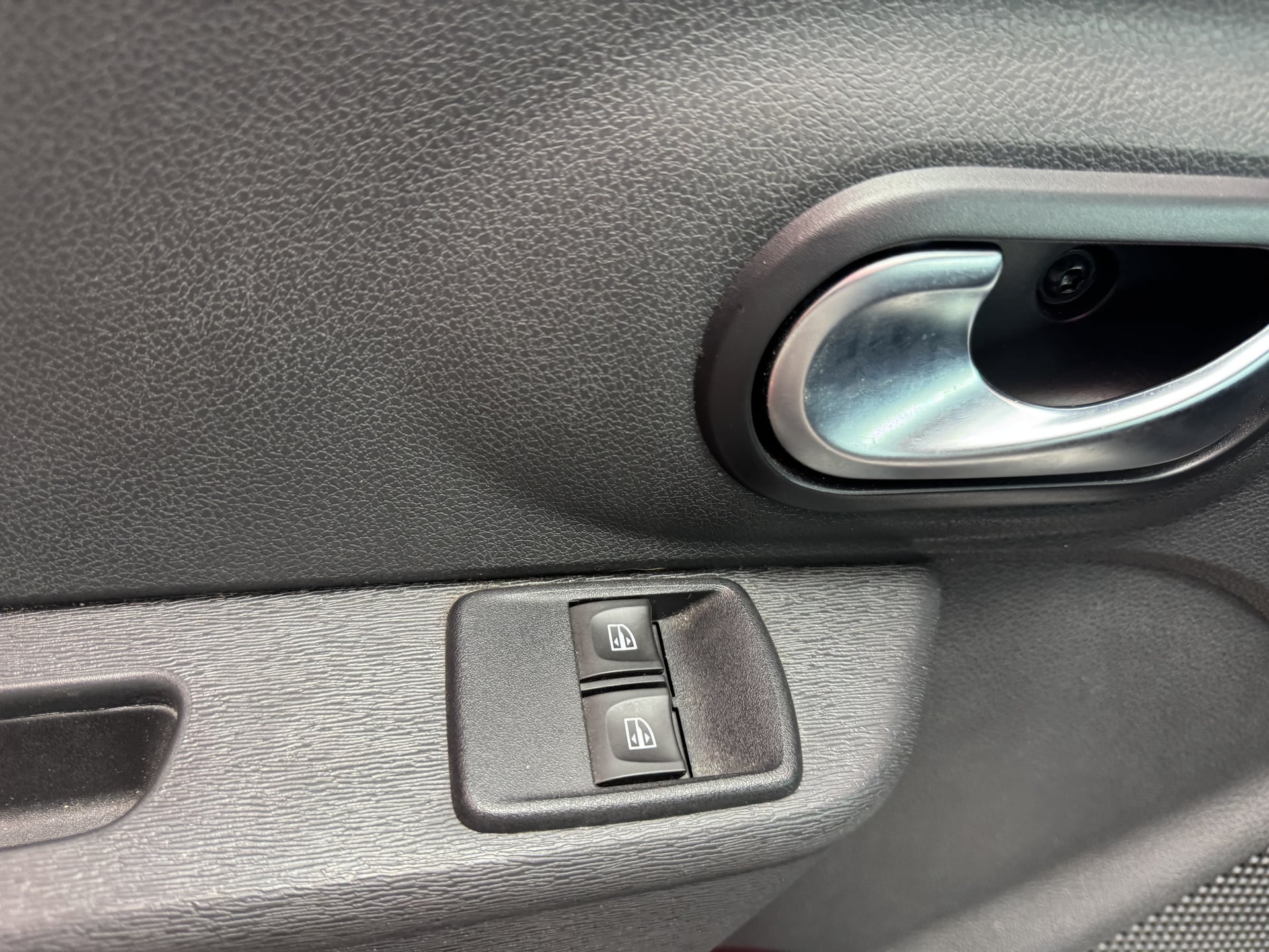 Dacia Dokker 1.5 Blue Dci 95 Stepway Garantie 12mois — 40