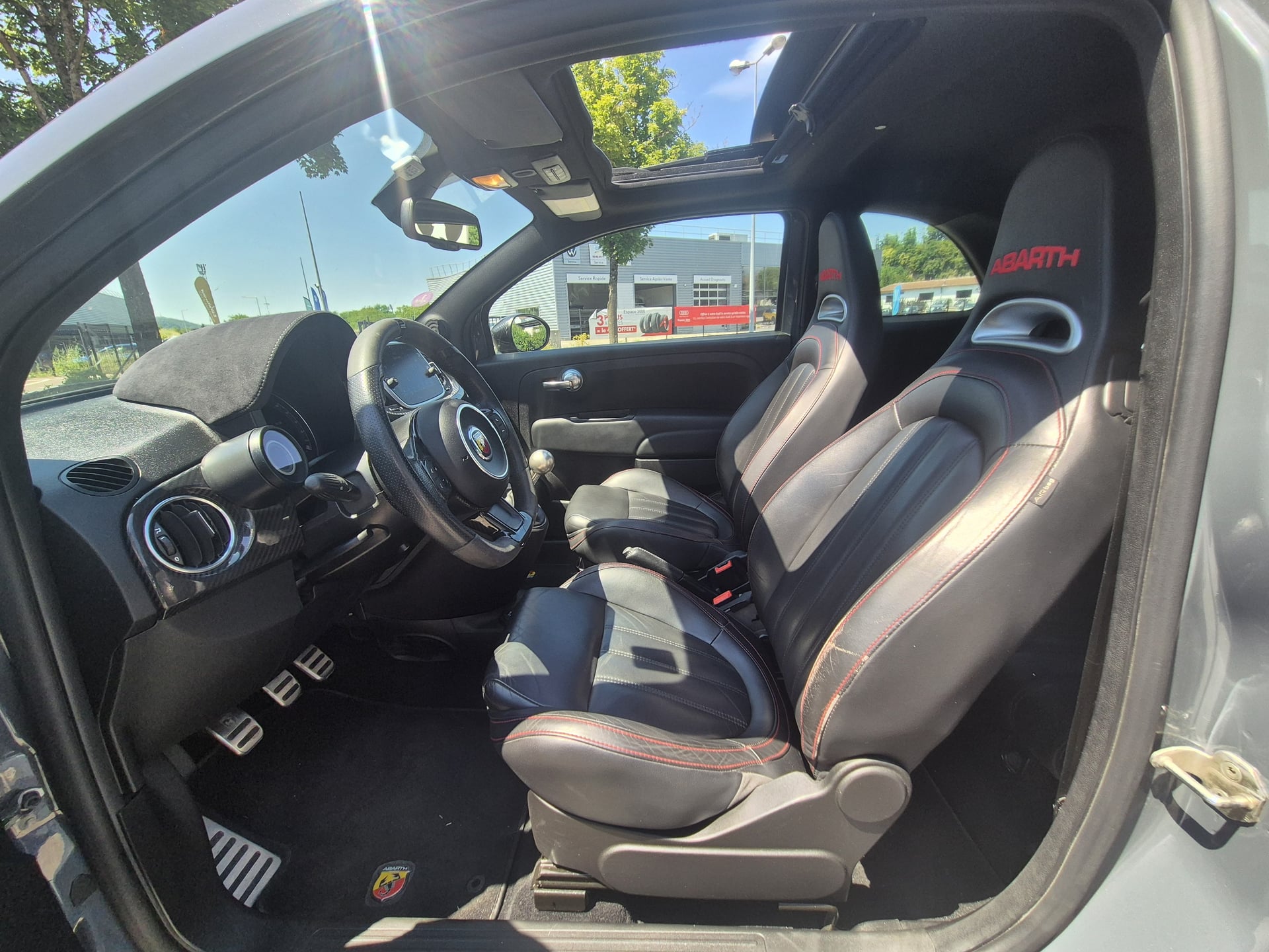 Abarth 500 1.4 Turbo T-Jet 165 ch 695 XSR - 63000 kms - — 24