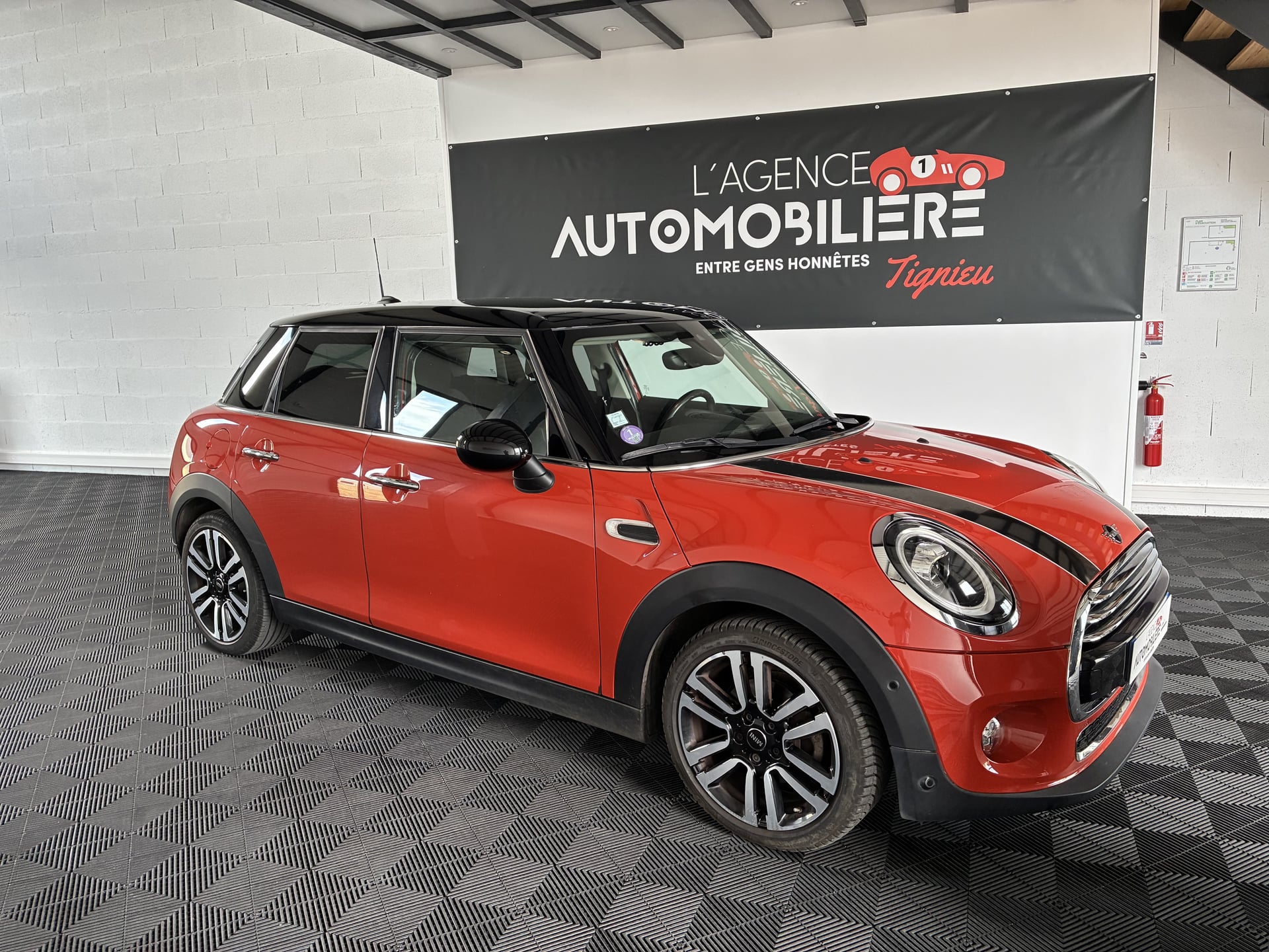 Mini Mini 5 Portes Cooper 1.5 136ch Exquisite. — 30