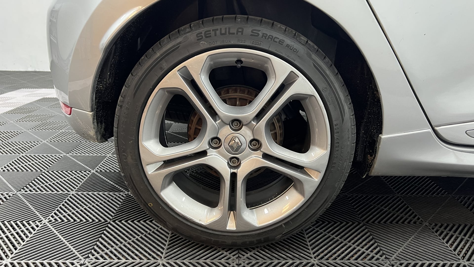 Renault Clio 0.9 TCe 90ch Intens 5p GT LINE — 34