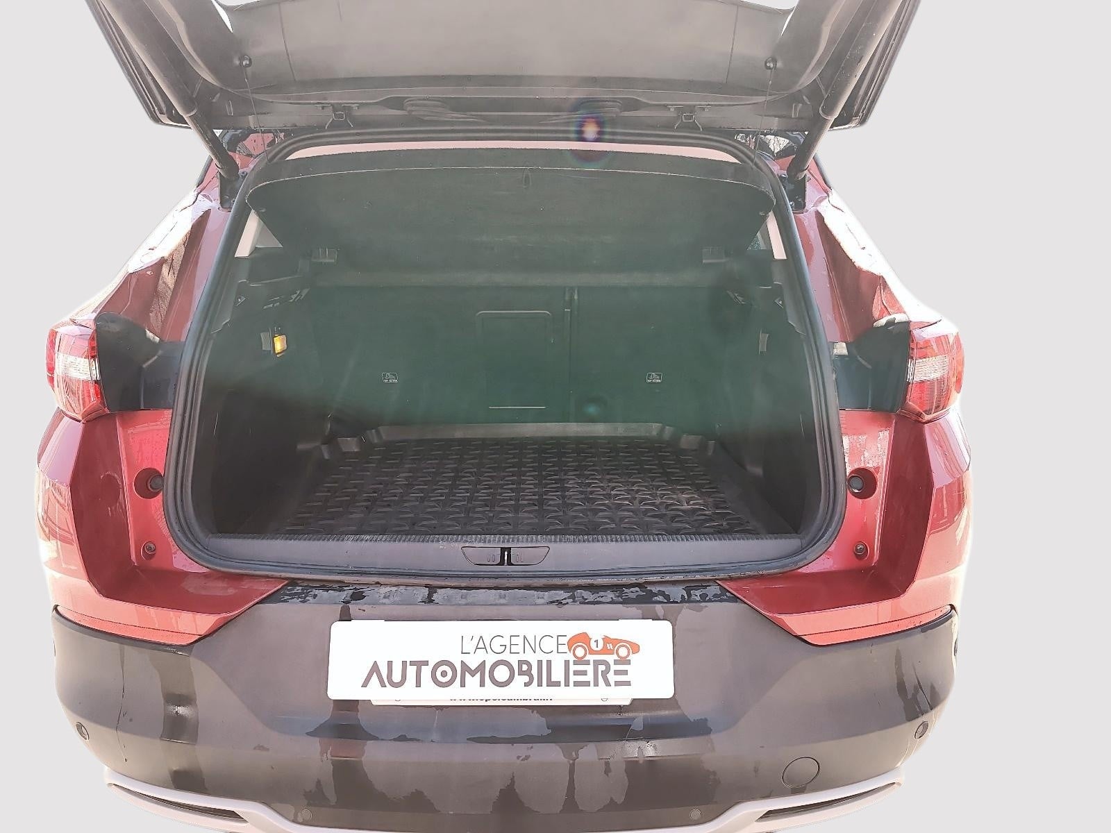 Opel Grandland X Hybrid4 300ch Elite - Full entretien - attelage 7b amovible sans outils — 35