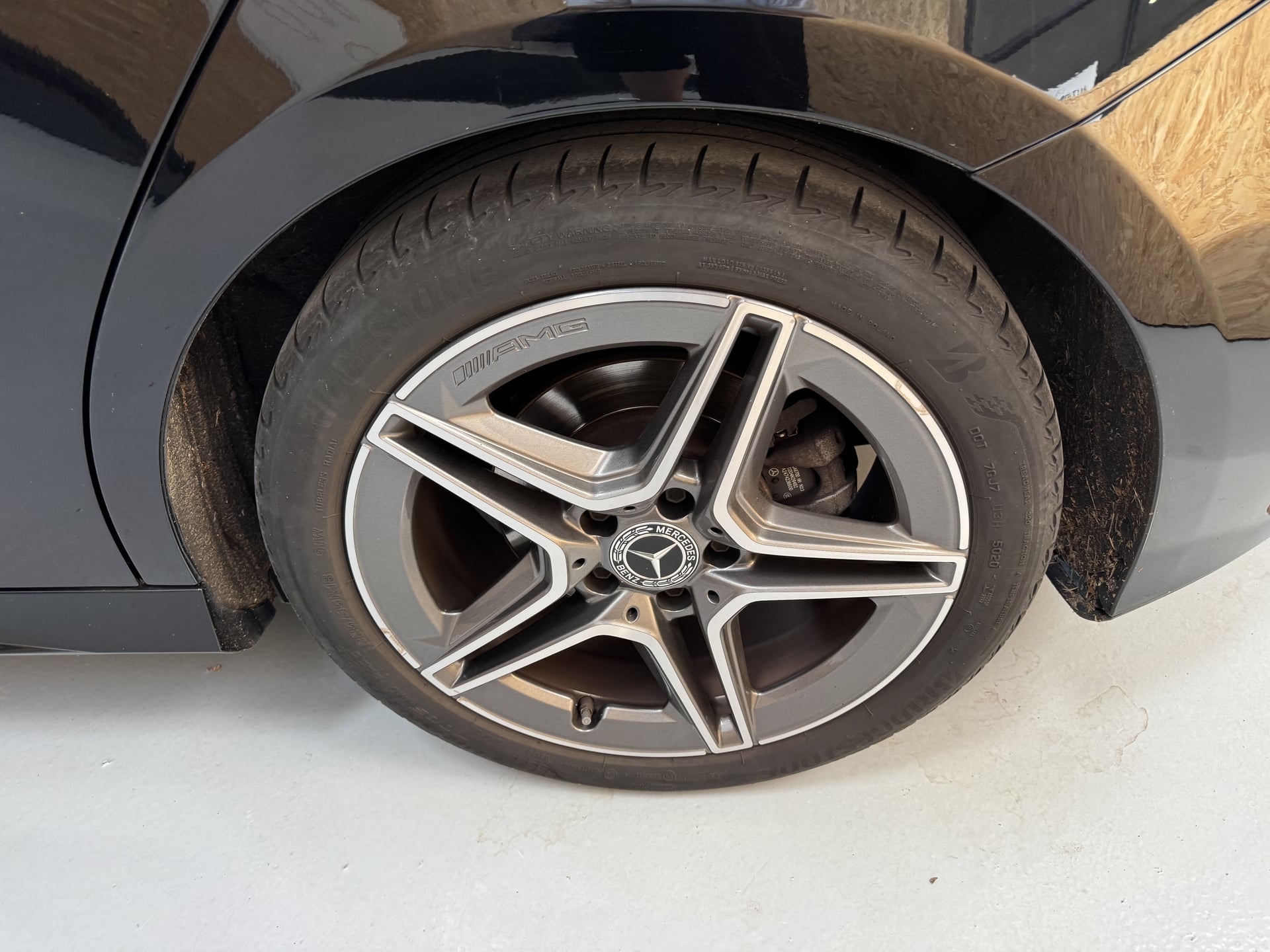 Mercedes-Benz Classe A 200 163 CH AMG LINE 7G-DTC GARANTIE 1 AN — 27