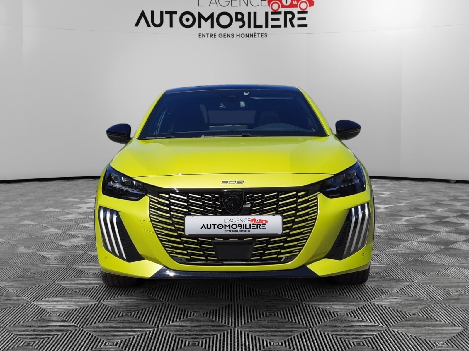 Peugeot 208 VENDU208 1.2i Hybrid MHEV GT e-DCS GT (Chaine distribution)/ Garantie Peugeot 05/2027 — 2