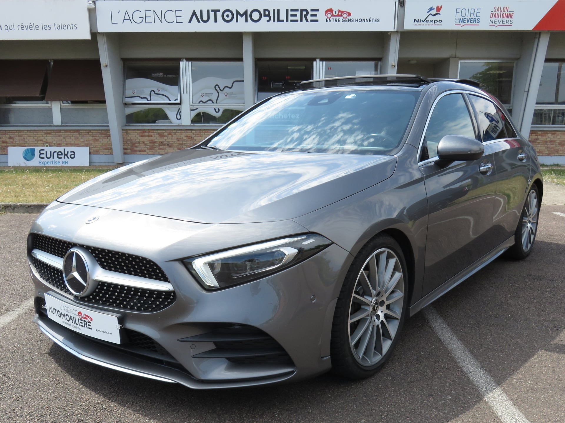 Mercedes-Benz Classe A 180d AMG Line 8G-DCT - Suivi 100% Mercedes - Moteur à chaîne