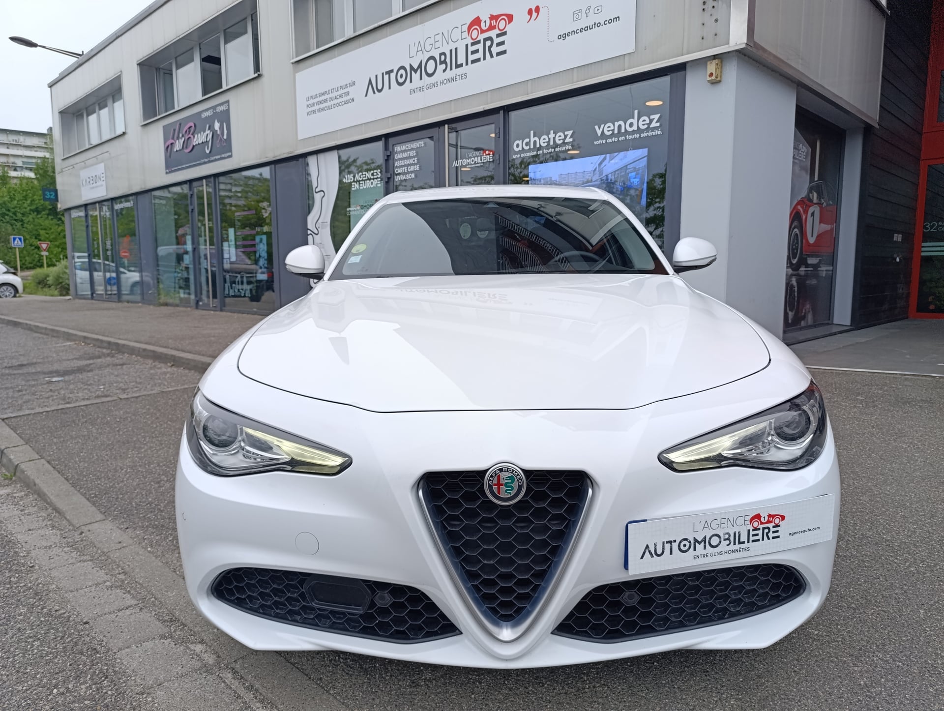 Alfa Romeo Giulia 2.2 JTD AT8 136 cv BVA SPRINT - DISTRI FAITE — 2