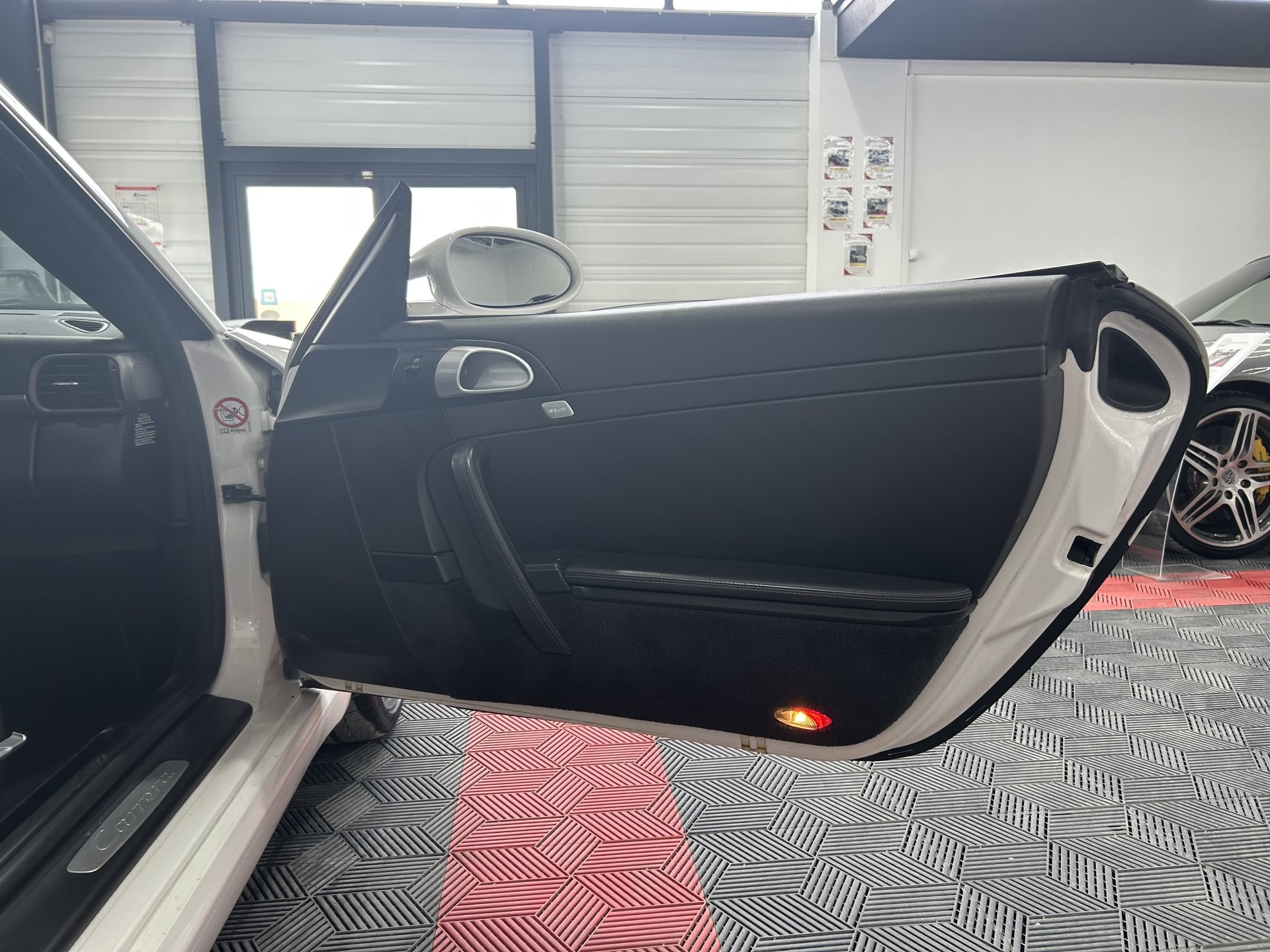 Porsche 911 Type 997 3.6 325CH BVM — 33