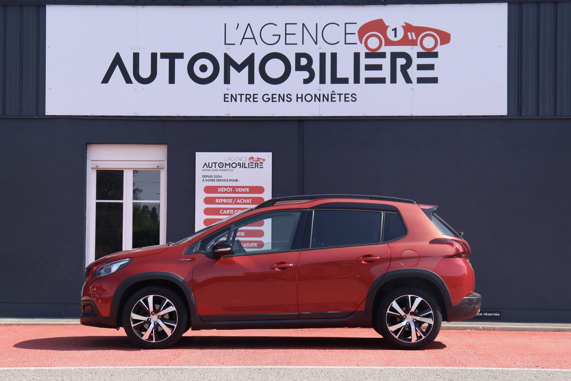 Peugeot 2008 1.6 BlueHDi 120 GT-Line BVM6 (1ère main, Suivi complet Peugeot, Kit distri à jour...) — 2
