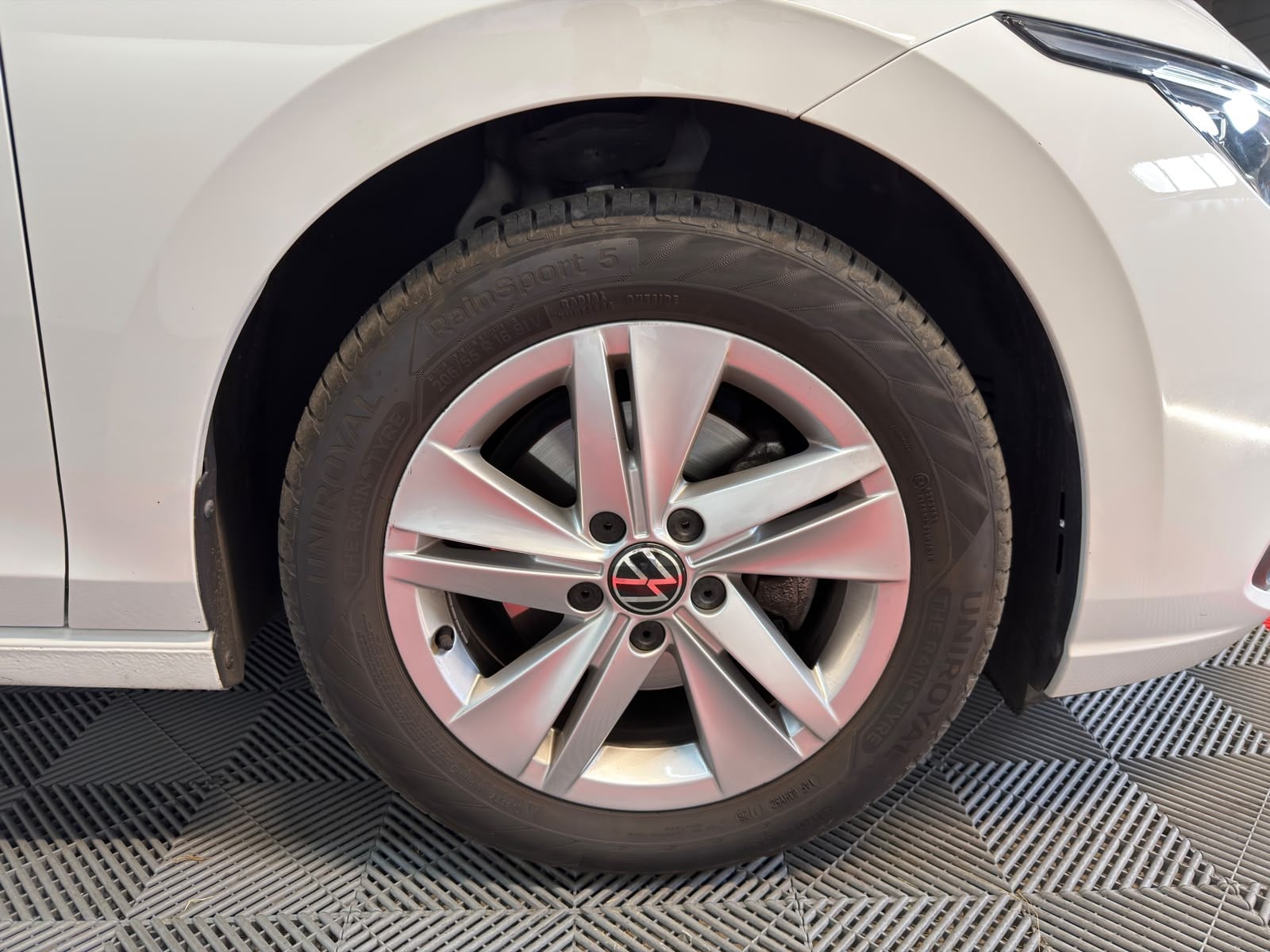 Volkswagen Golf VIII 1.5 TSI 130cv BVM6 Life Garantie 12 mois — 39