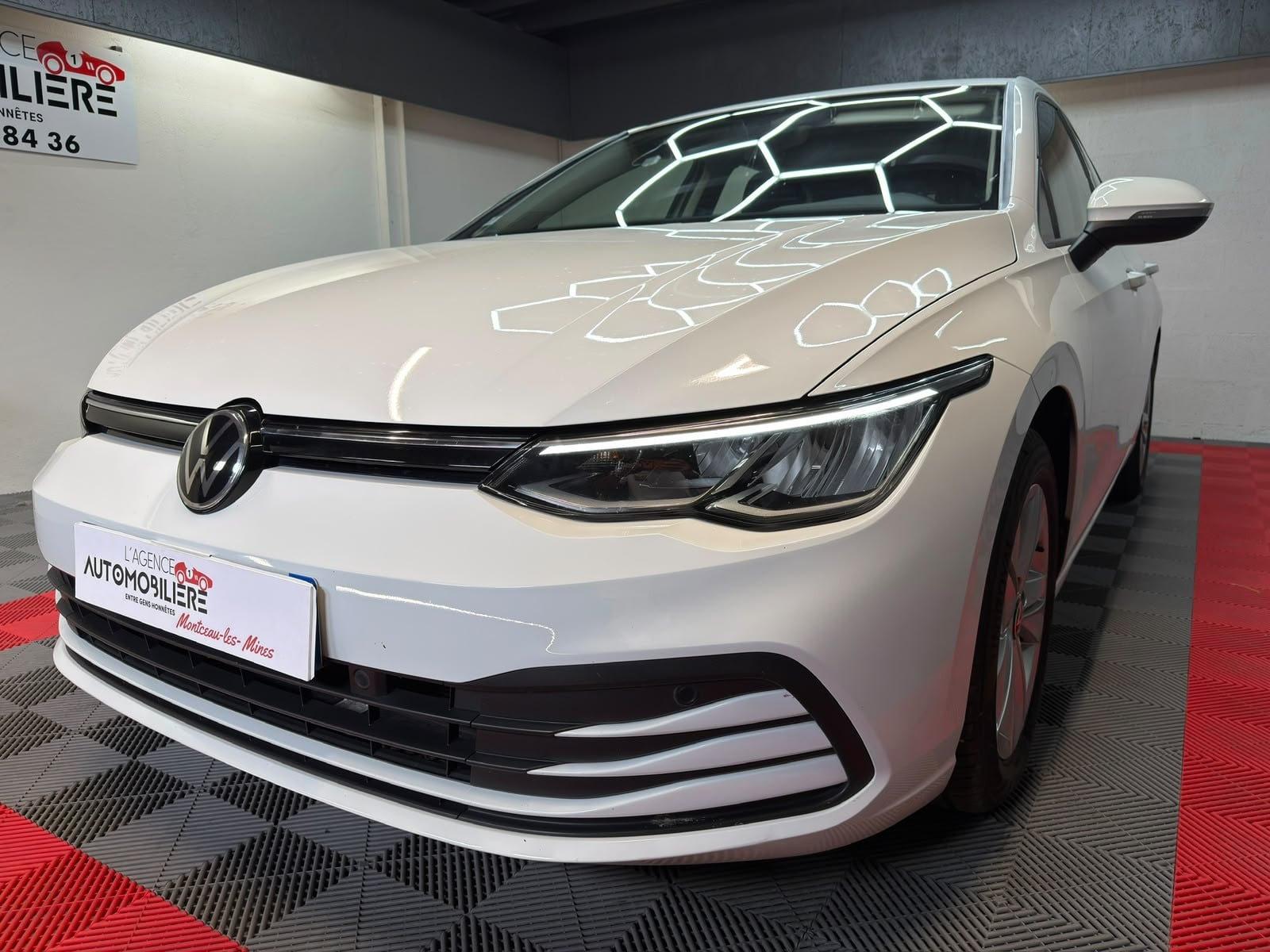 Volkswagen Golf VIII 1.5 TSI 130cv BVM6 Life Garantie 12 mois — 2