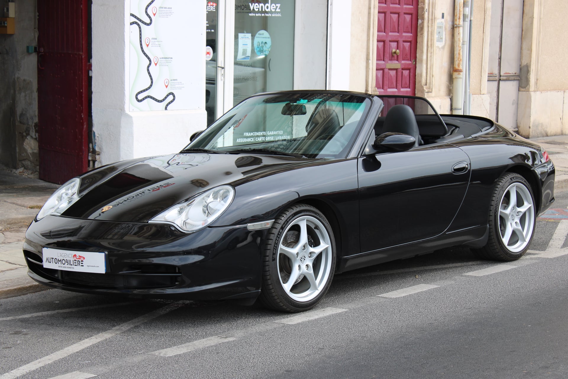 Porsche 911 CABRIOLET 996 3.6 320 CARRERA 4 TIPTRONIC-S BVA ( Sièges chauffants, Clim ... )