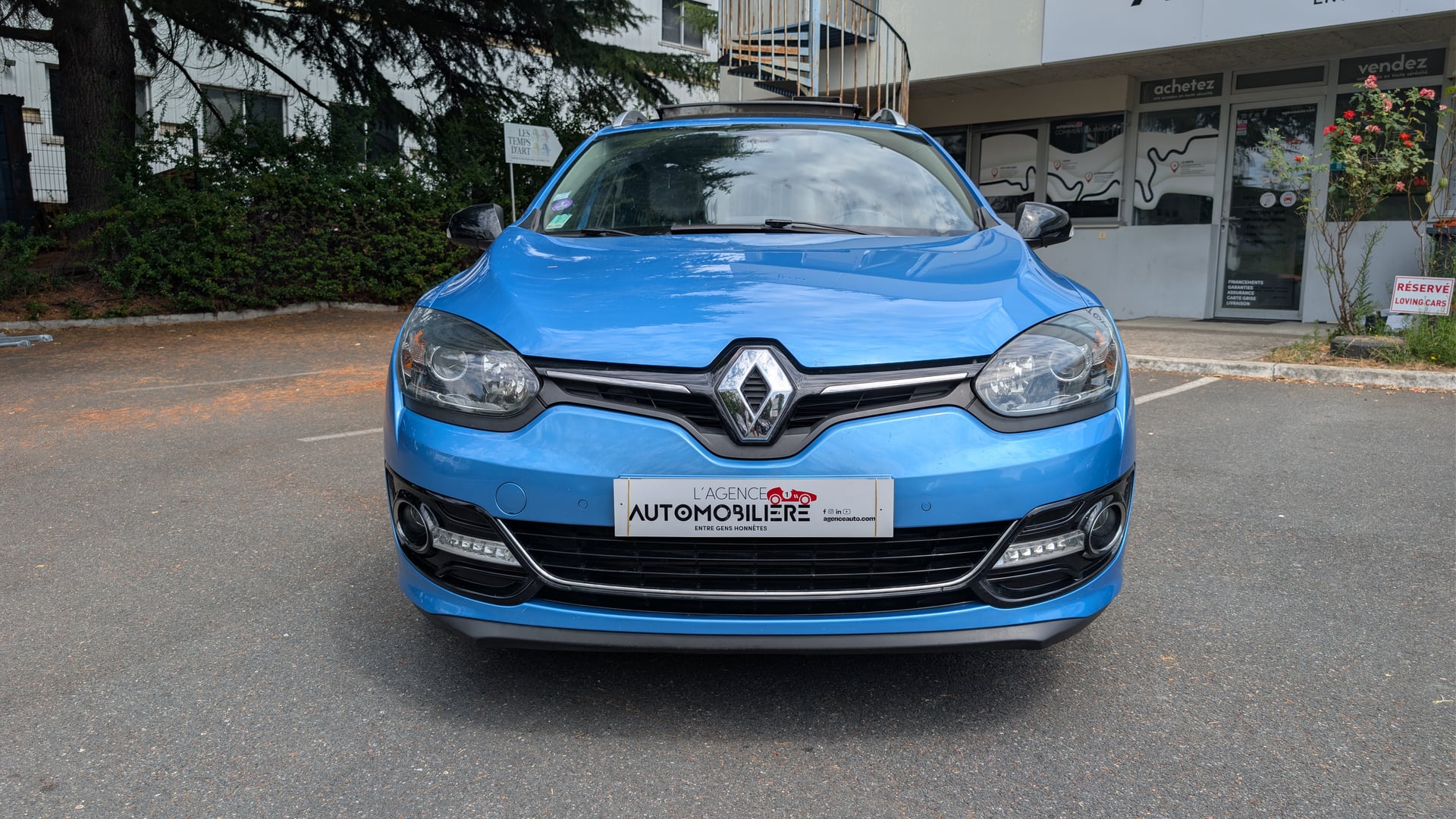 Renault Megane Estate Bose Phase 3 Estate 1.2 TCe EDC 132 cv Boîte auto toit ouvrant — 2