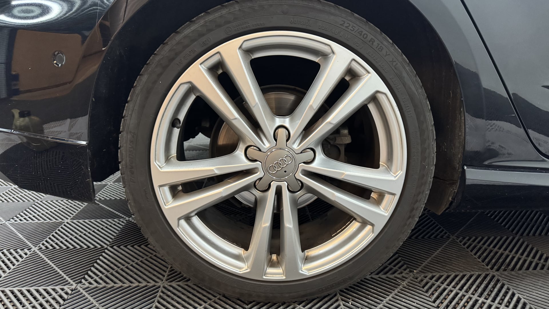 Audi A3 Sportback Sportback 40 TDI 184ch S line quattro S tronic 7 — 26