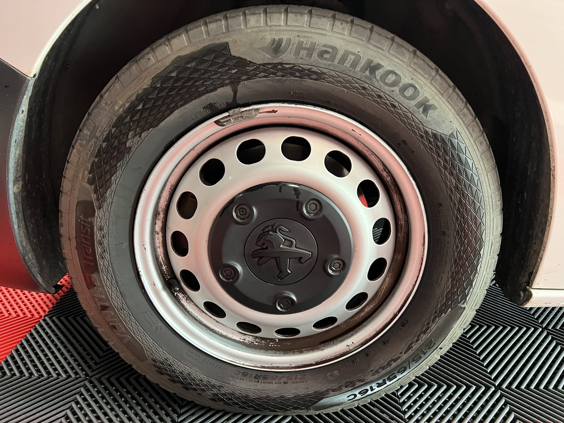 Peugeot Expert 2.0 BlueHDI 120 Asphalt Garantie 12mois + Aménagement — 40
