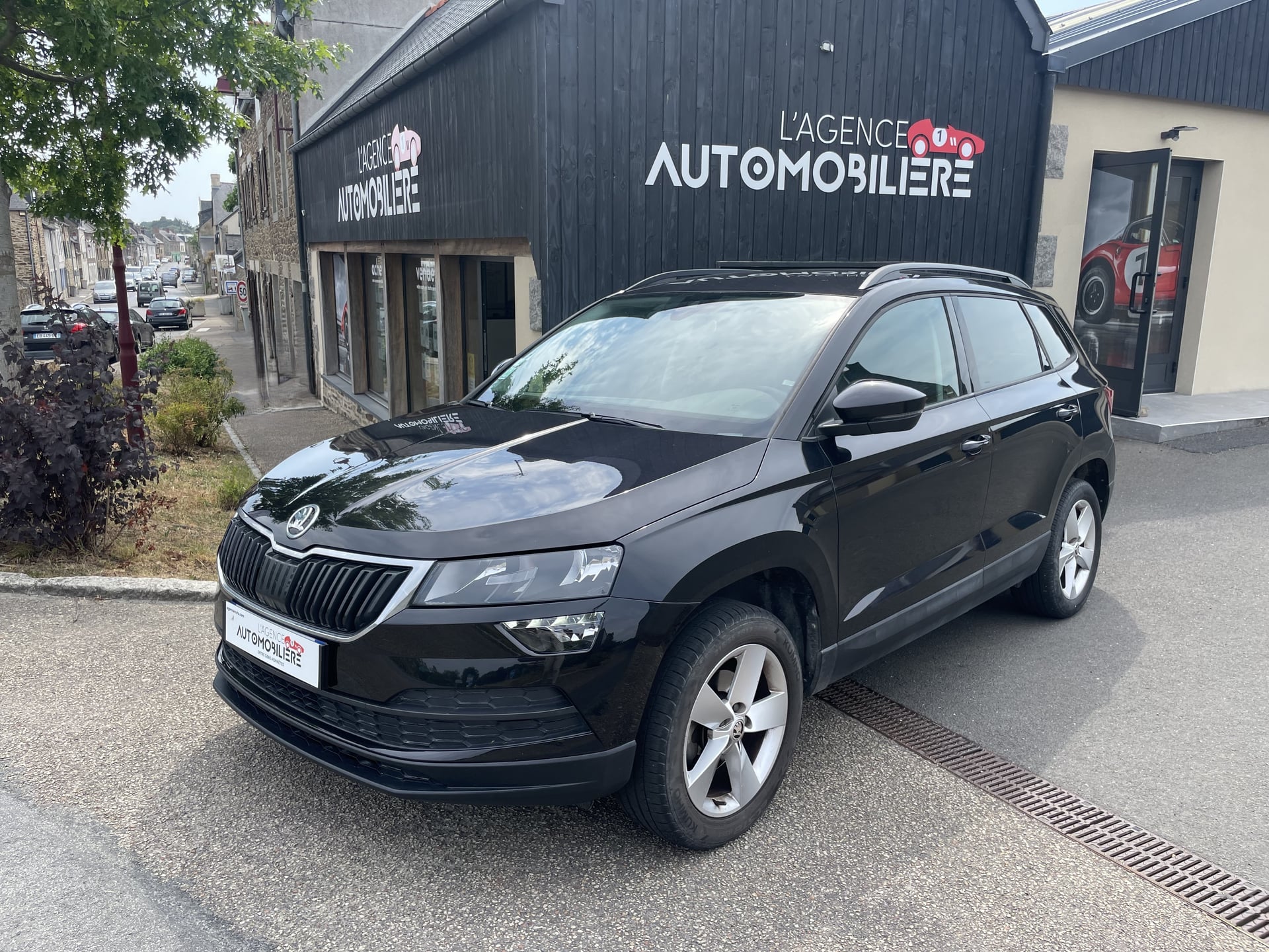 Skoda Karoq 1.6 TDI 116 CH BUSINESS DSG 7 — 1