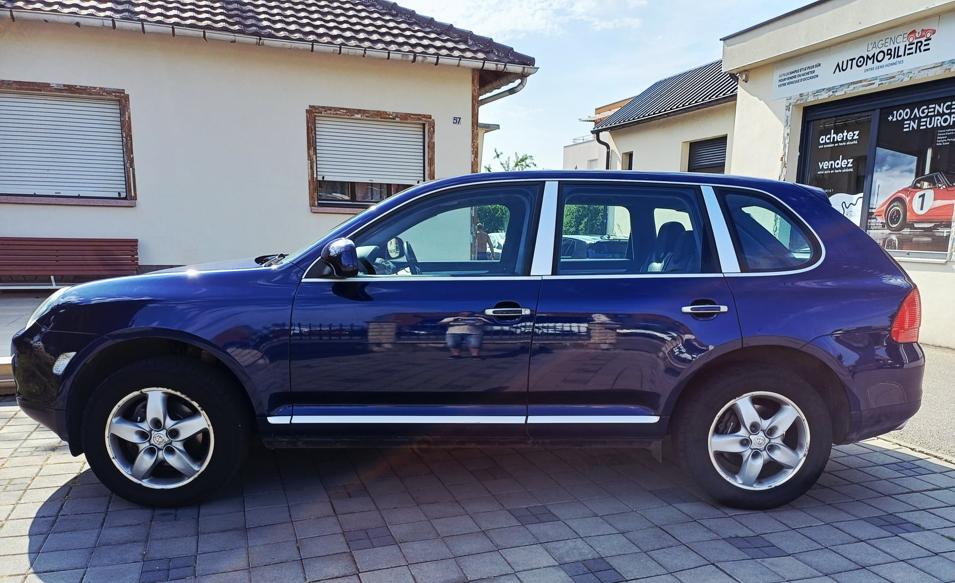 Porsche Cayenne 3.2 V6 250 ch — 2