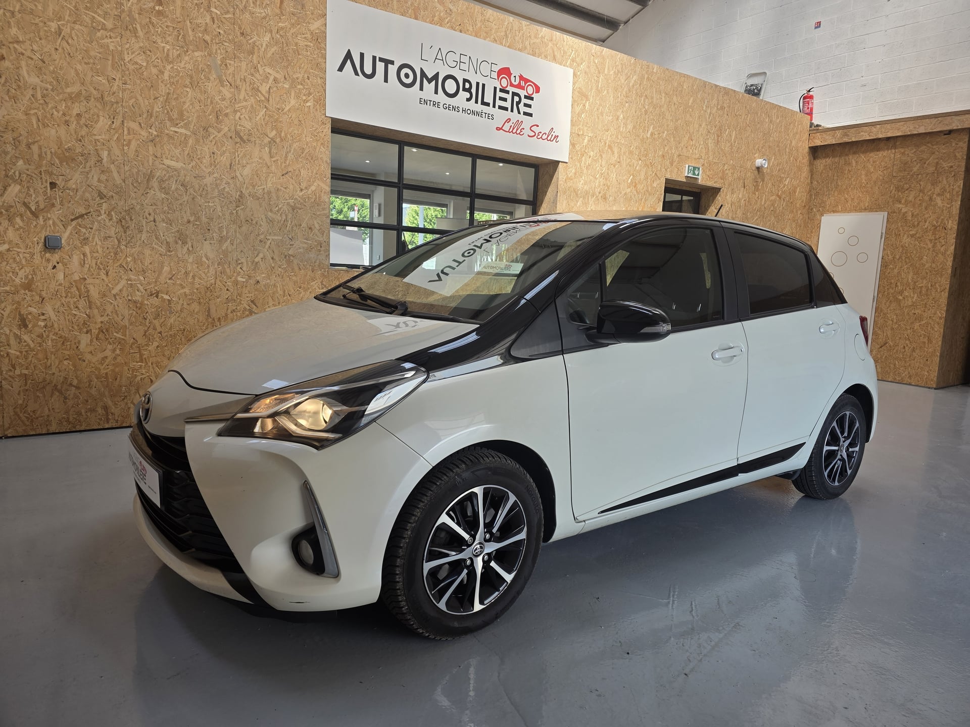 Toyota Yaris 1.5 VVT-I 111CH DYNAMIC