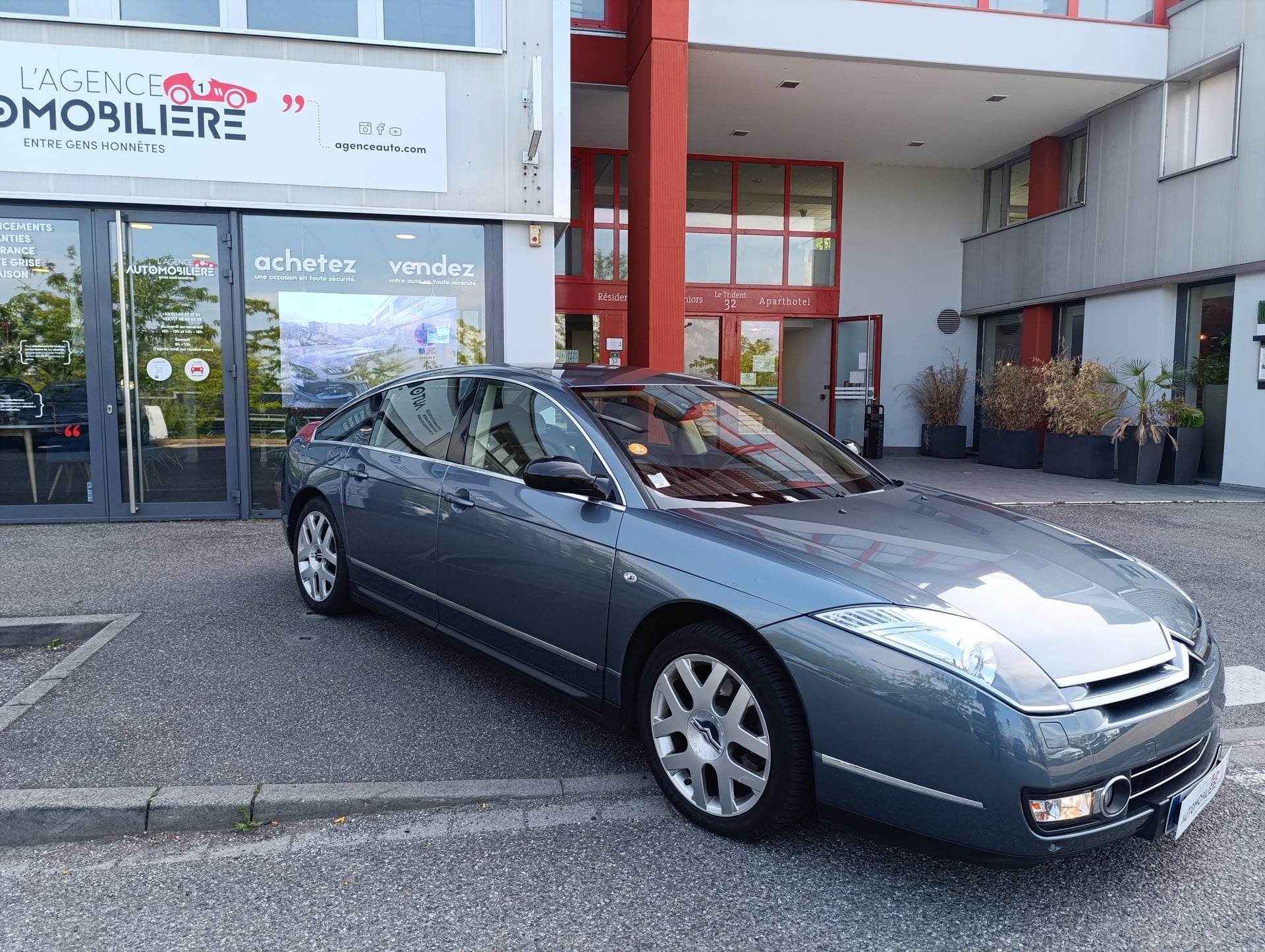 Citroen C6 V6 2.7 HDi 208 cv EXCLUSIVE BVA6 - DISTRI FAITE