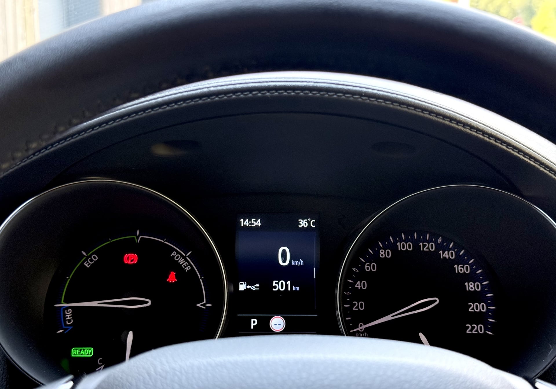 Toyota C-HR 2.0 VVT-i 184ch Design Ultimate E-CVT / 1°Main - Attelage — 14