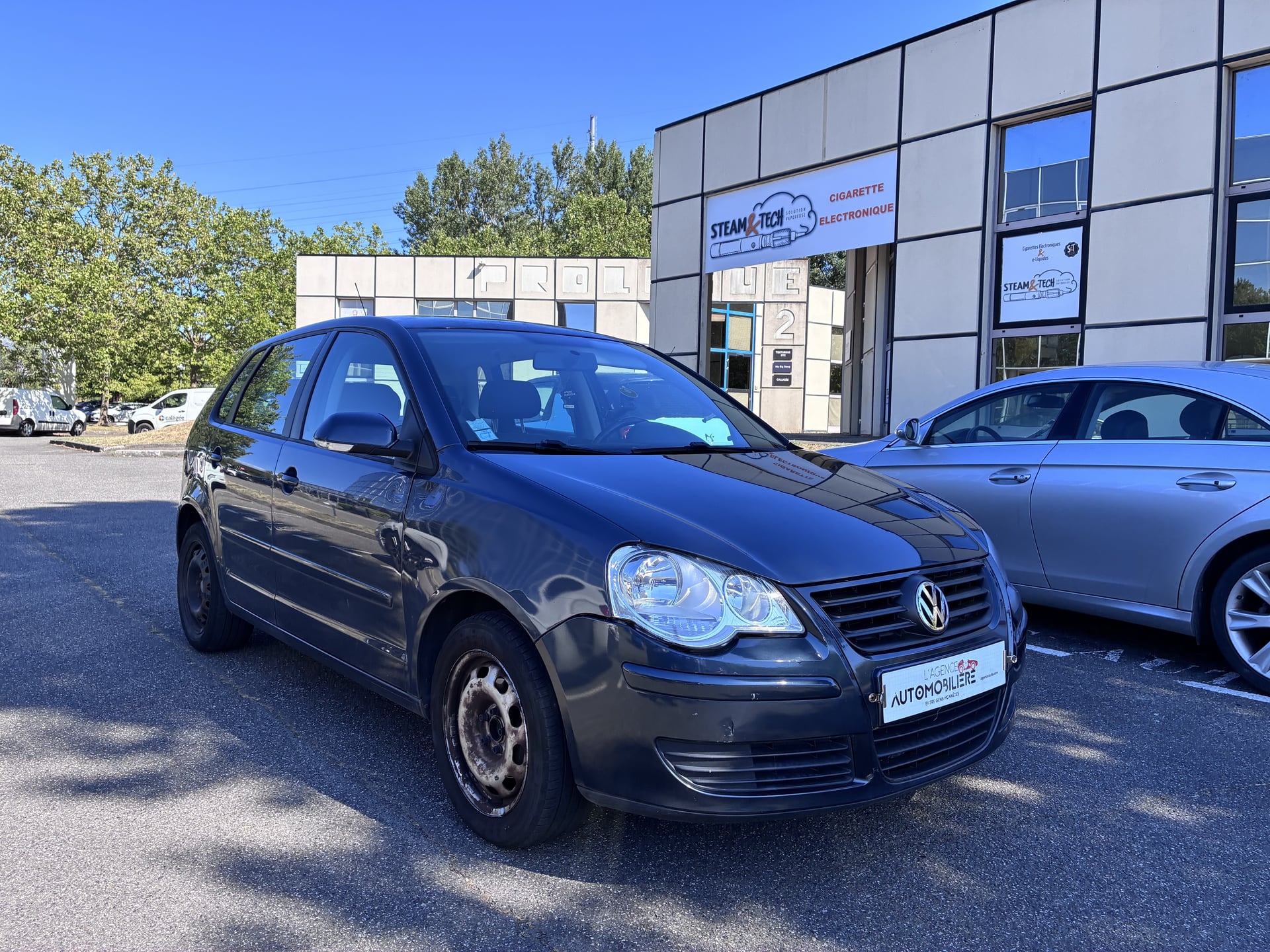 Volkswagen Polo 1.4 TDI 70CH CONFORT — 1