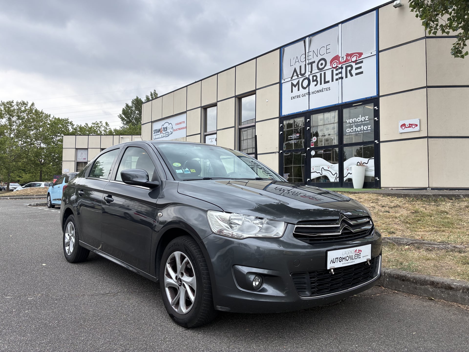 Citroen C-Elysée 1.6 BLUEHDI 100CH CONFORT
