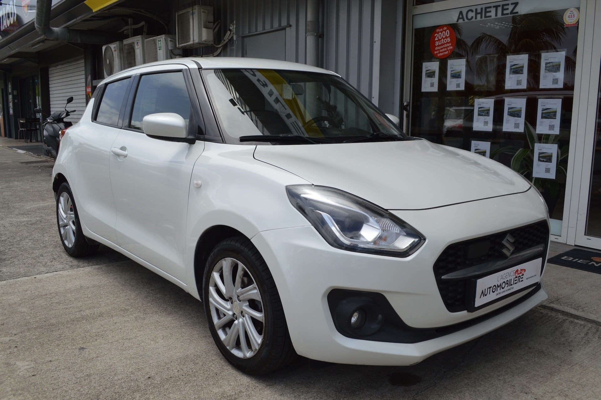 Suzuki Swift 1.2 DUALJET HYBRID PACK — 2