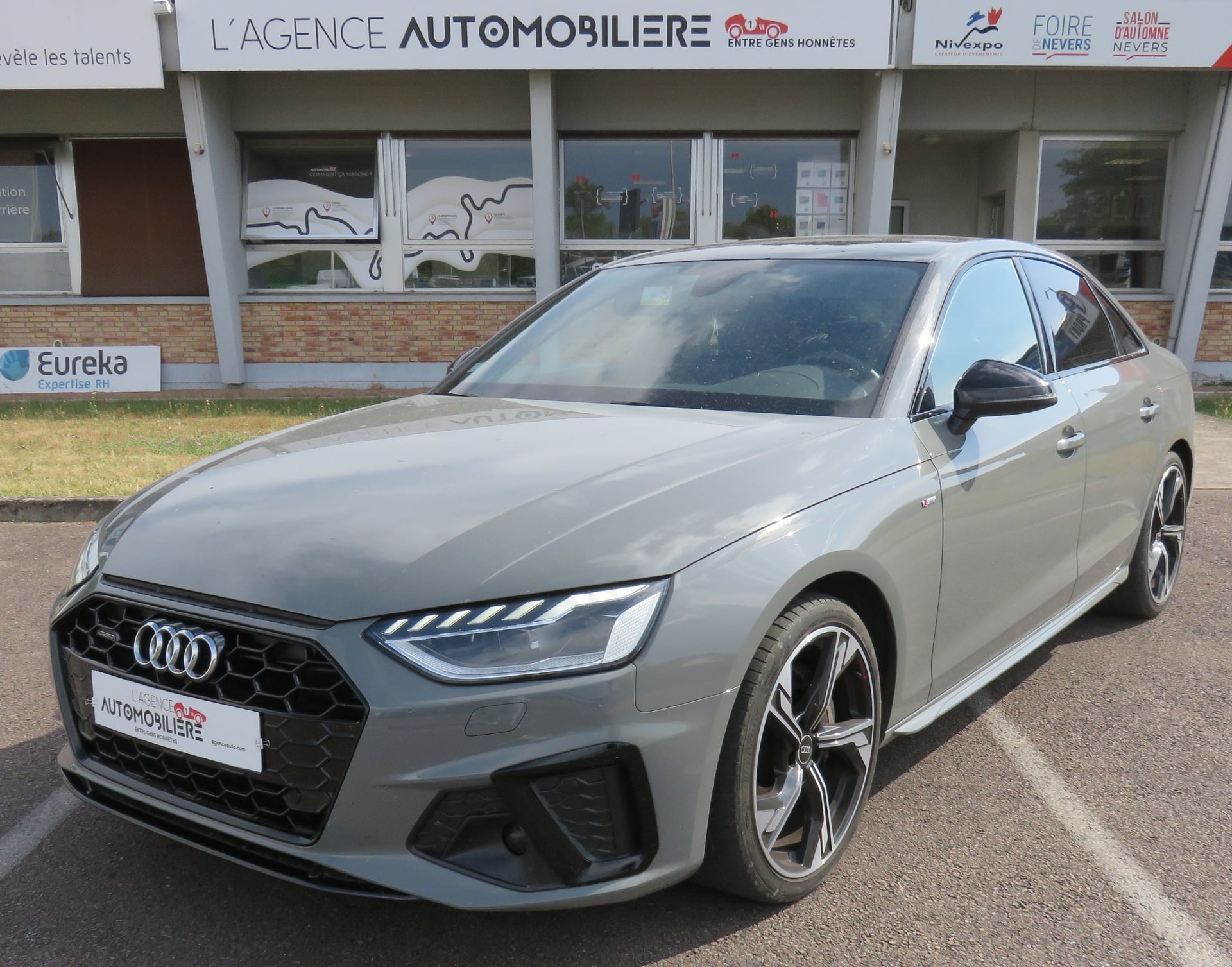 Audi A4 40 TDI 204ch S Edition quattro S tronic 7 - Historique d'entretien complet - Origine France. — 1