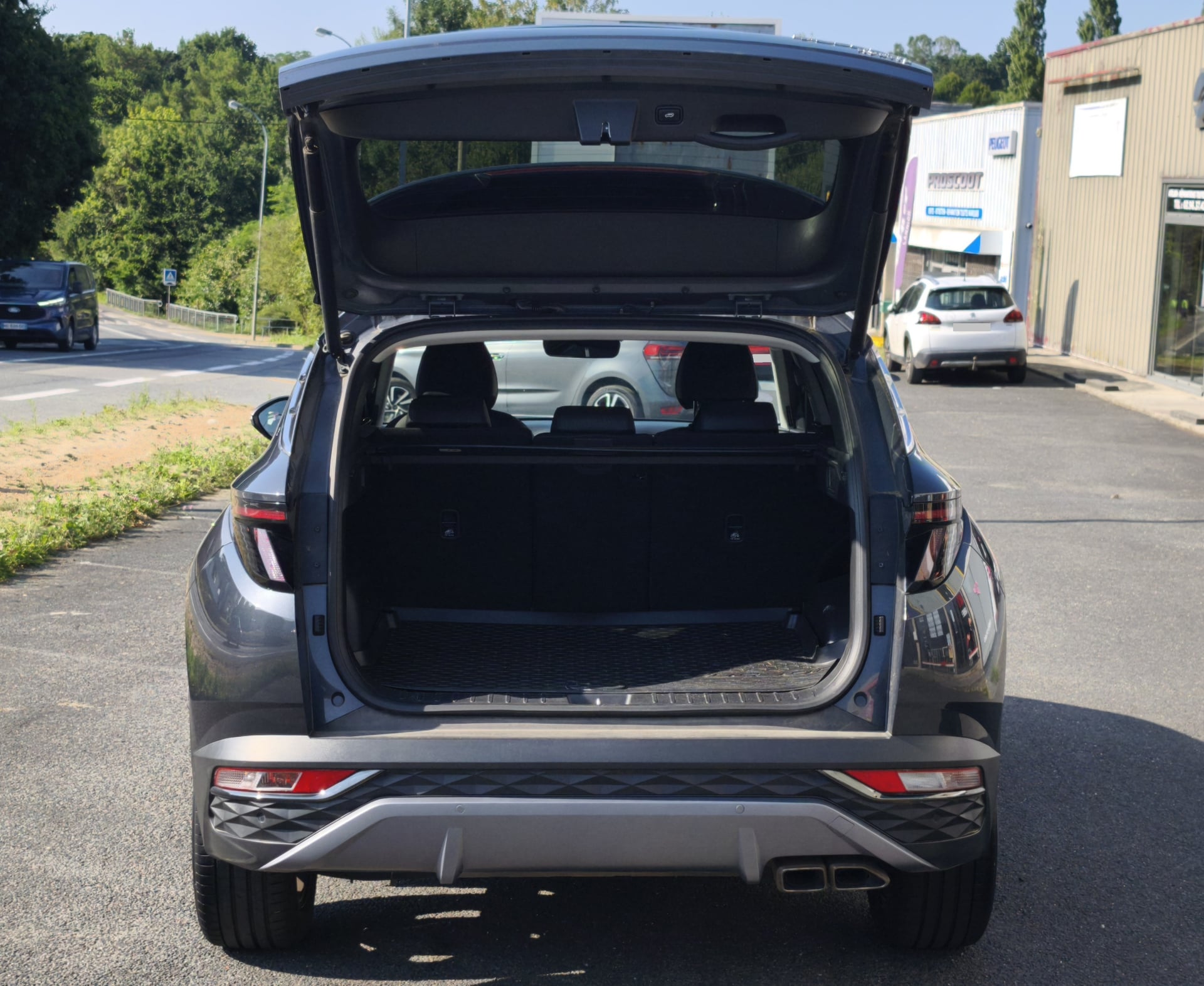 Hyundai Tucson 1.6 TGDI 230 H EXECUTIVE — 35
