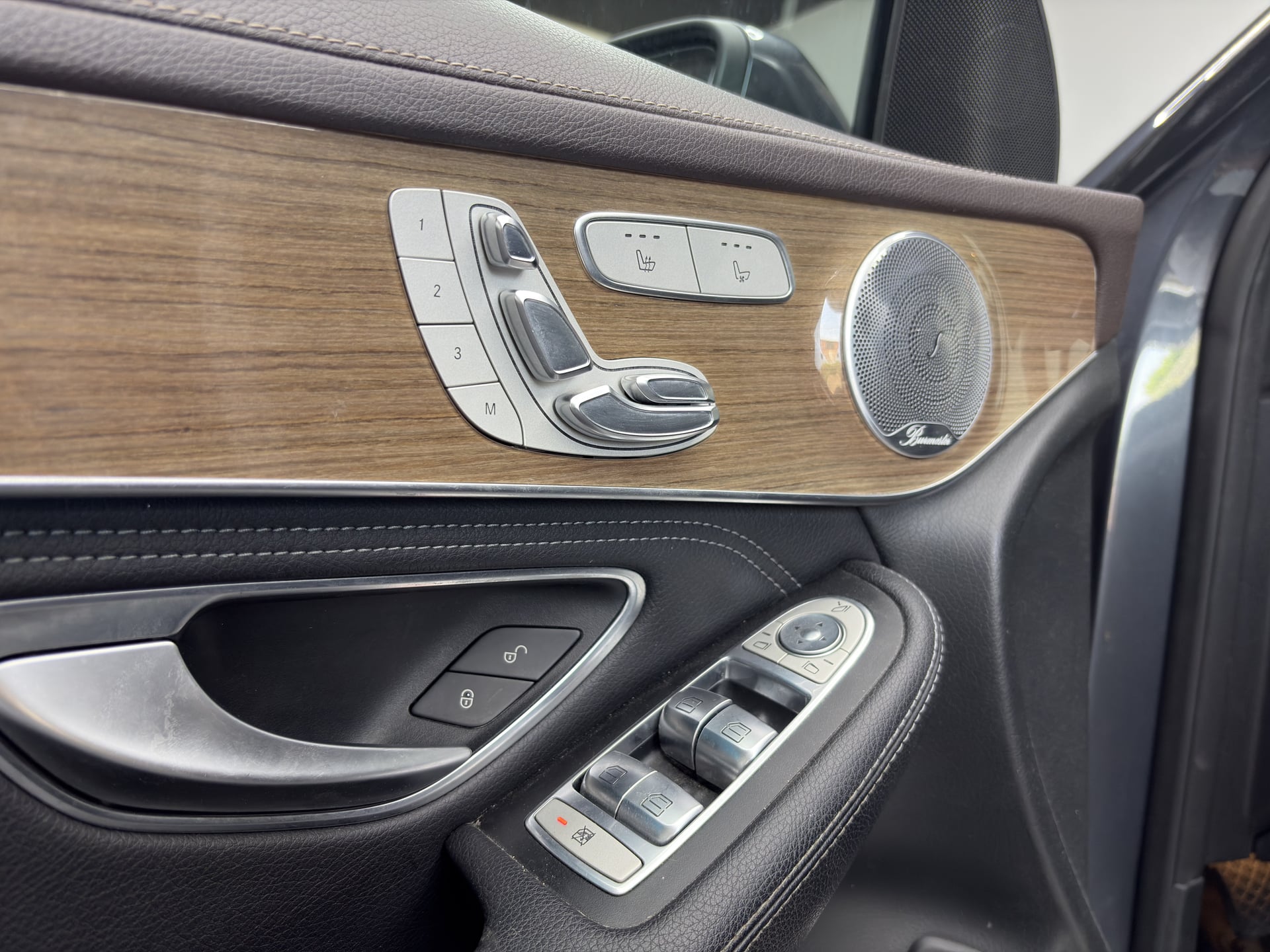 Mercedes-Benz Classe GLC 250 2.0 4-MATIC 211 Ch- GARANTIE 6 MOIS — 35