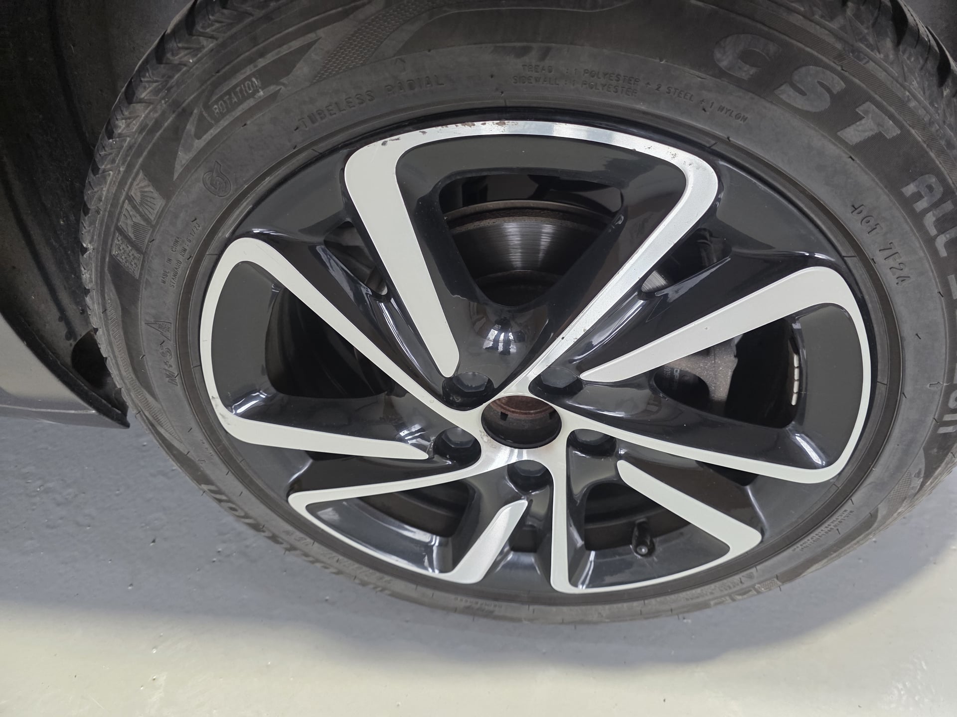 Citroen C4 Spacetourer 1.5 BLUEHDI 130 CH SHINE — 32