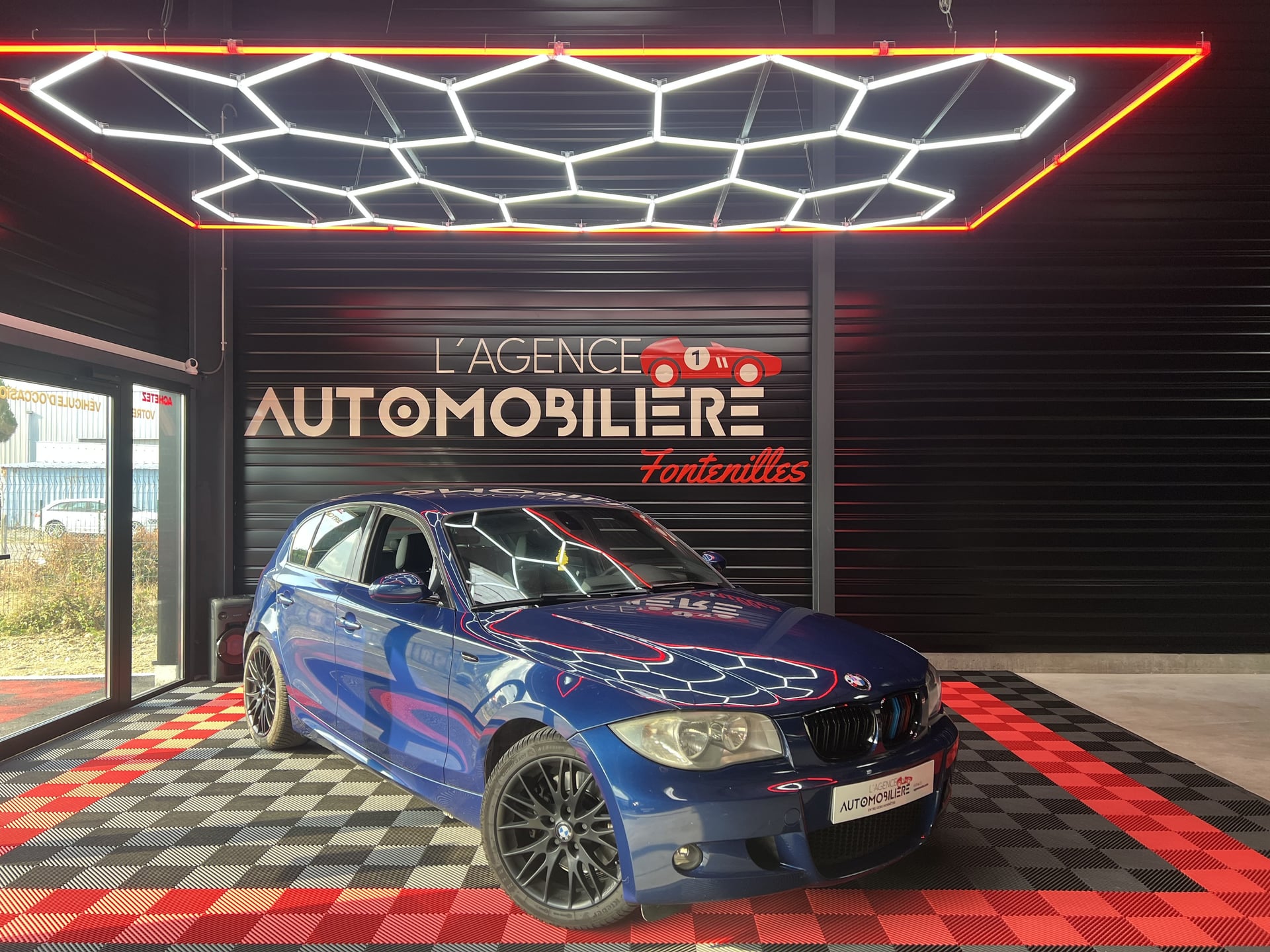 BMW Série 1 2.0 123d ZF M SPORT Garantie 12mois