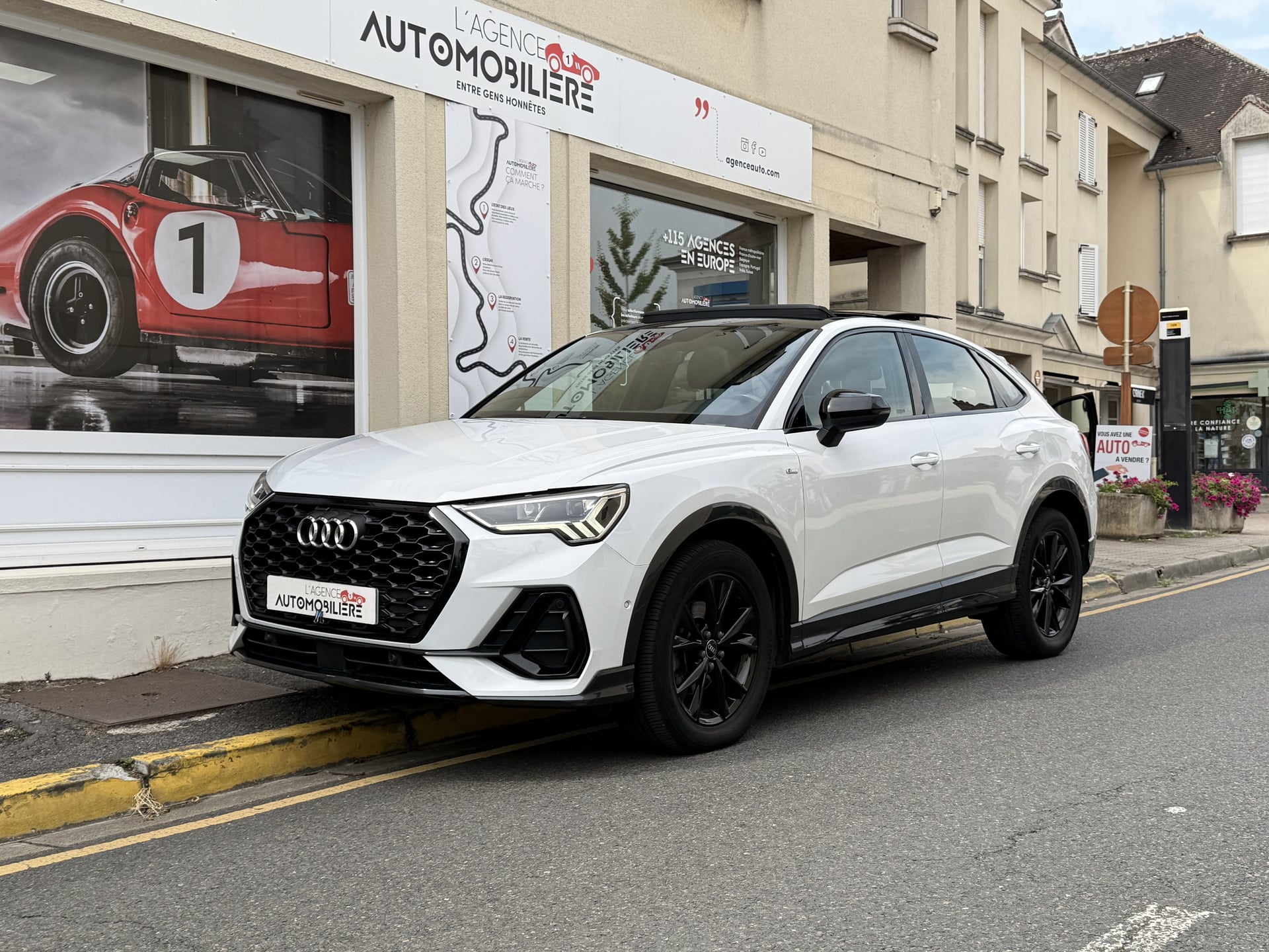 Audi Q3 Sportback AUDI Q3 SPORTBACK 35 TDI 150 ch S-LINE S-TRONIC 7+OPTIONS+SUIVI COMPLET AUDI