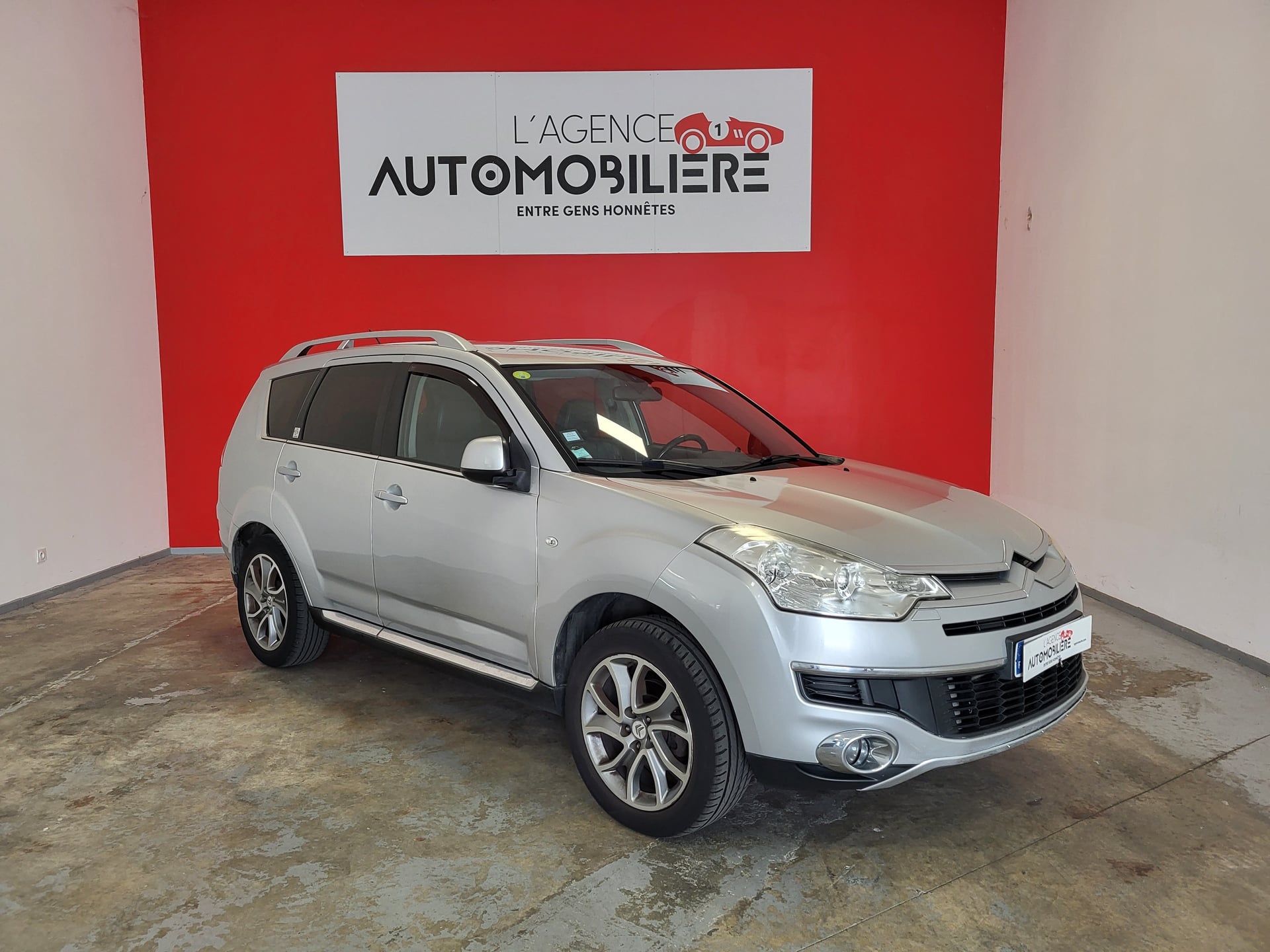 Citroen C-Crosser 2.2 HDI 160 EXCLUSIVE BVA 7PL + ATTELAGE + CAMERA DE RECUL