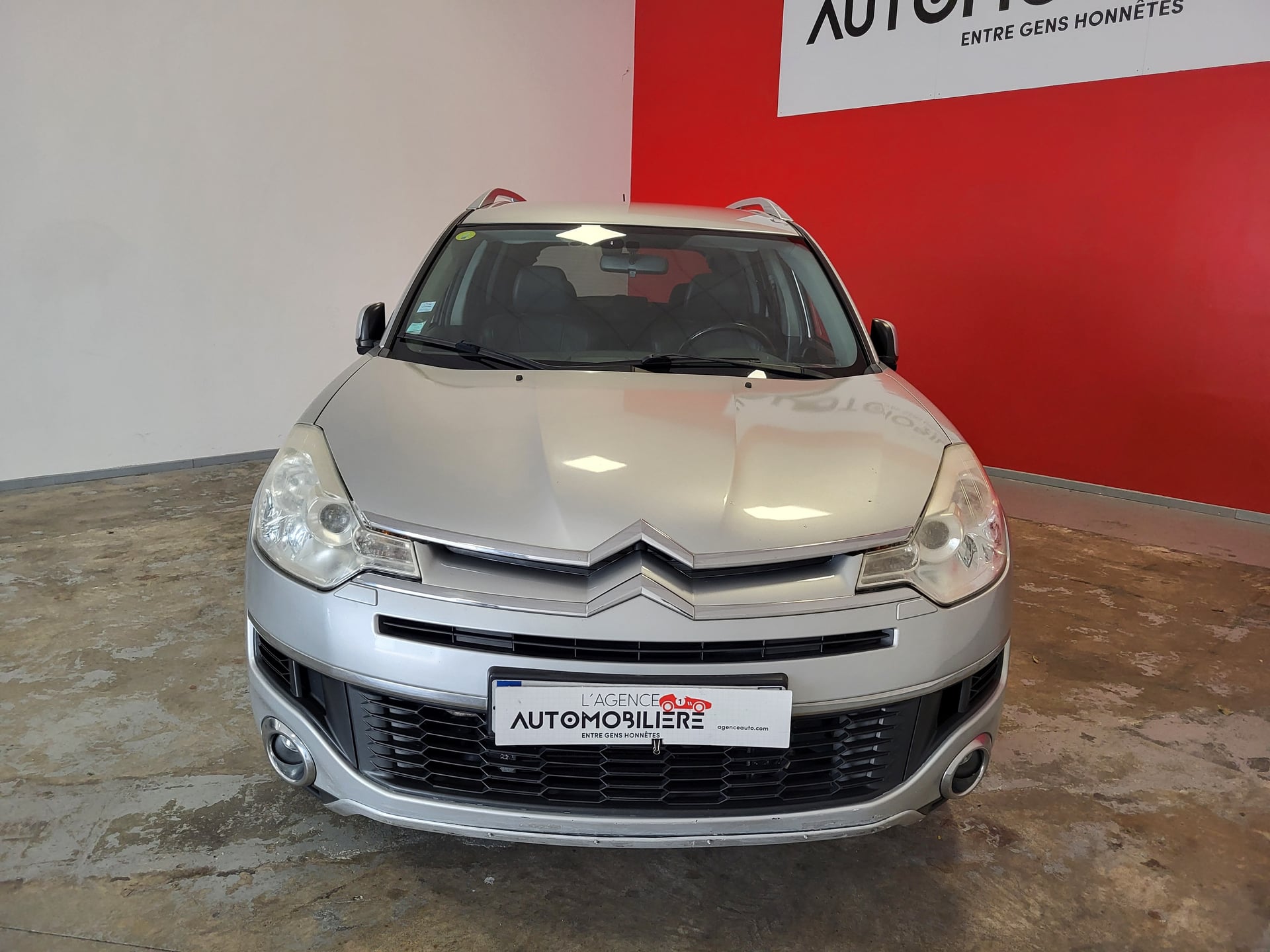 Citroen C-Crosser 2.2 HDI 160 EXCLUSIVE BVA 7PL + ATTELAGE + CAMERA DE RECUL — 2