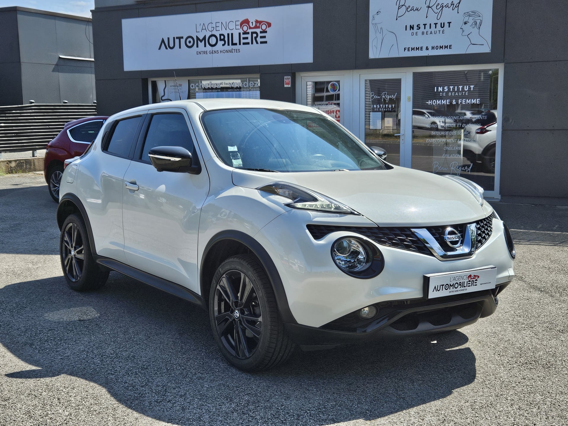 Nissan Juke 1.2 DIG-T 115 N-VISION ( Caméra 360° - Détecteur angles morts...)