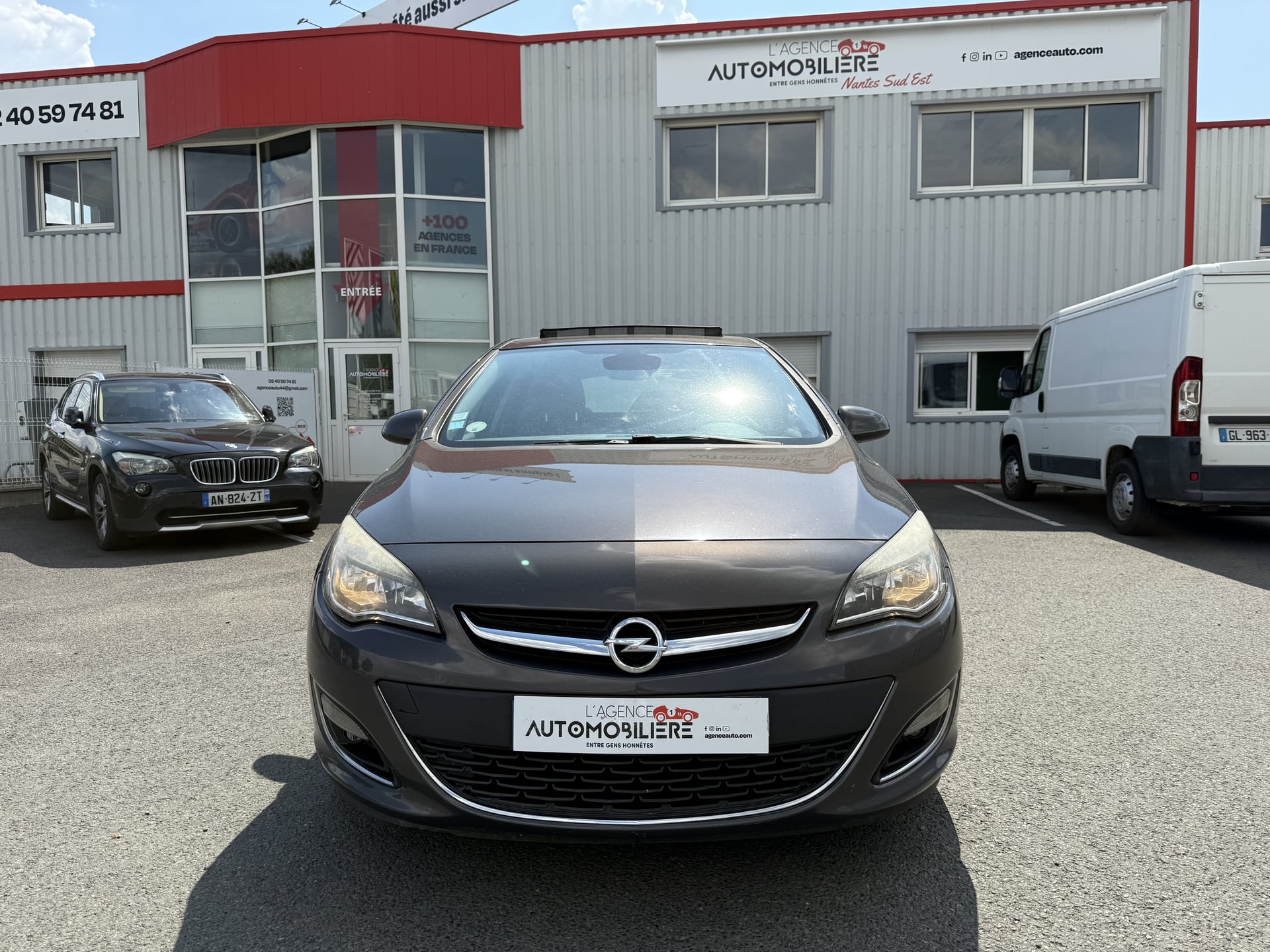 Opel Astra IV (2) 2.0L CDTI 165CH COSMO PACK | 1ère Main — 2