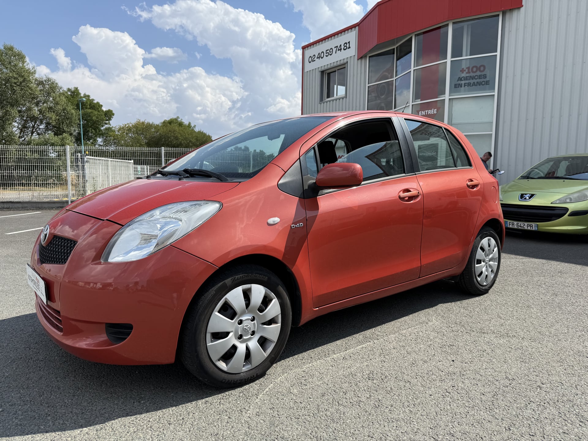 Toyota Yaris 1.4L D4D 90CH AUTOMATIQUE — 1