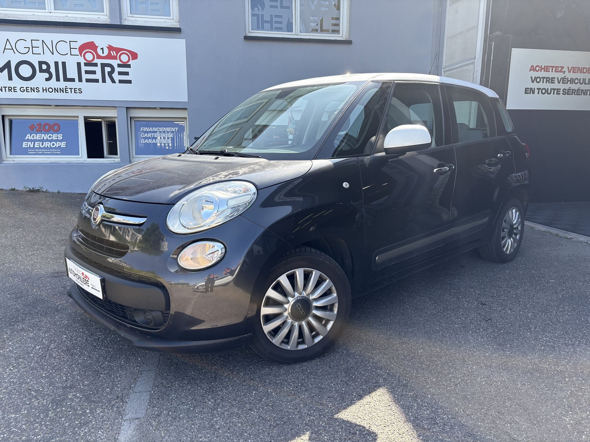 Fiat 500L 1.3 Multijet 16v 85ch S&S Lounge - Climatisation - Capteurs de recul - Bluetooth . — 1