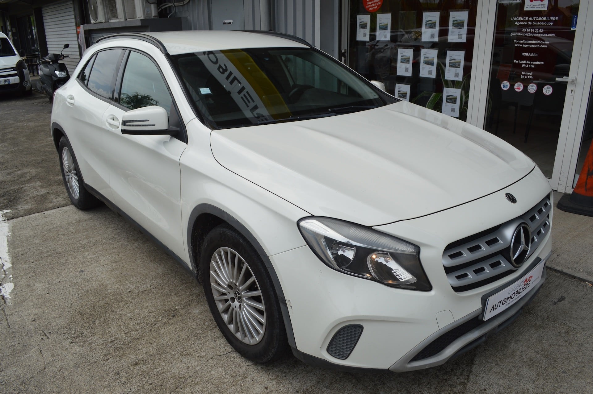 Mercedes-Benz Classe GLA 200 D INTUITION 7G-DCT — 2