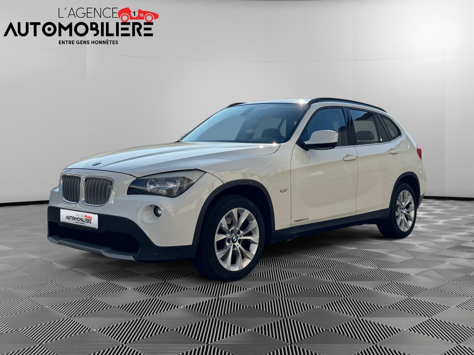 BMW X1 (E84) XDRIVE23DA 204 LUXE