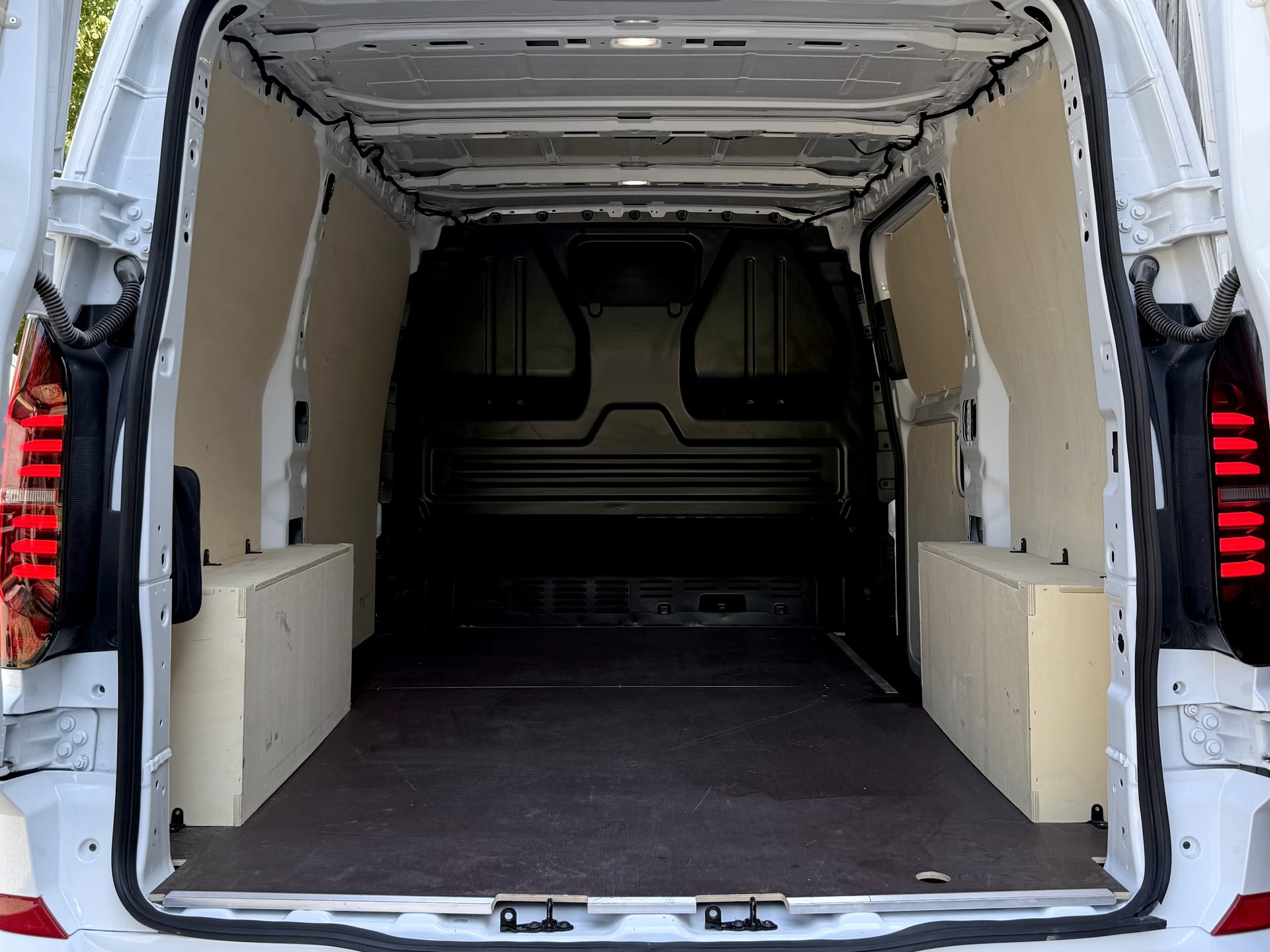 Volkswagen Transporter T7 L1H1 2.0 TDi 170 ch 4Motion Business DSG — 15