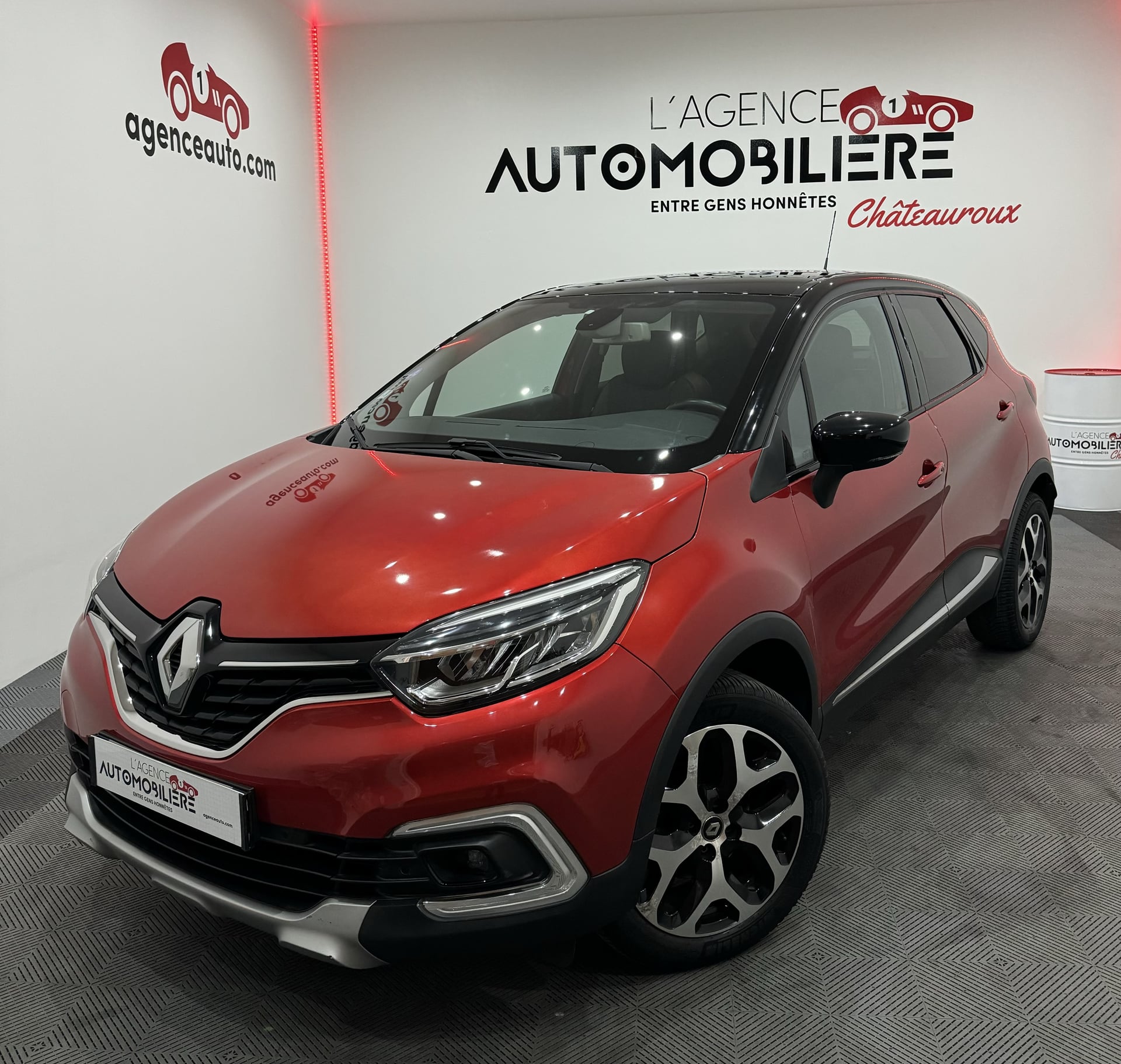 Renault Captur INTENS 1.2 TCE 120CV BVM6 CAMERA/GPS/CLIM AUTO/REG/BLUETOOTH/JTES ALU