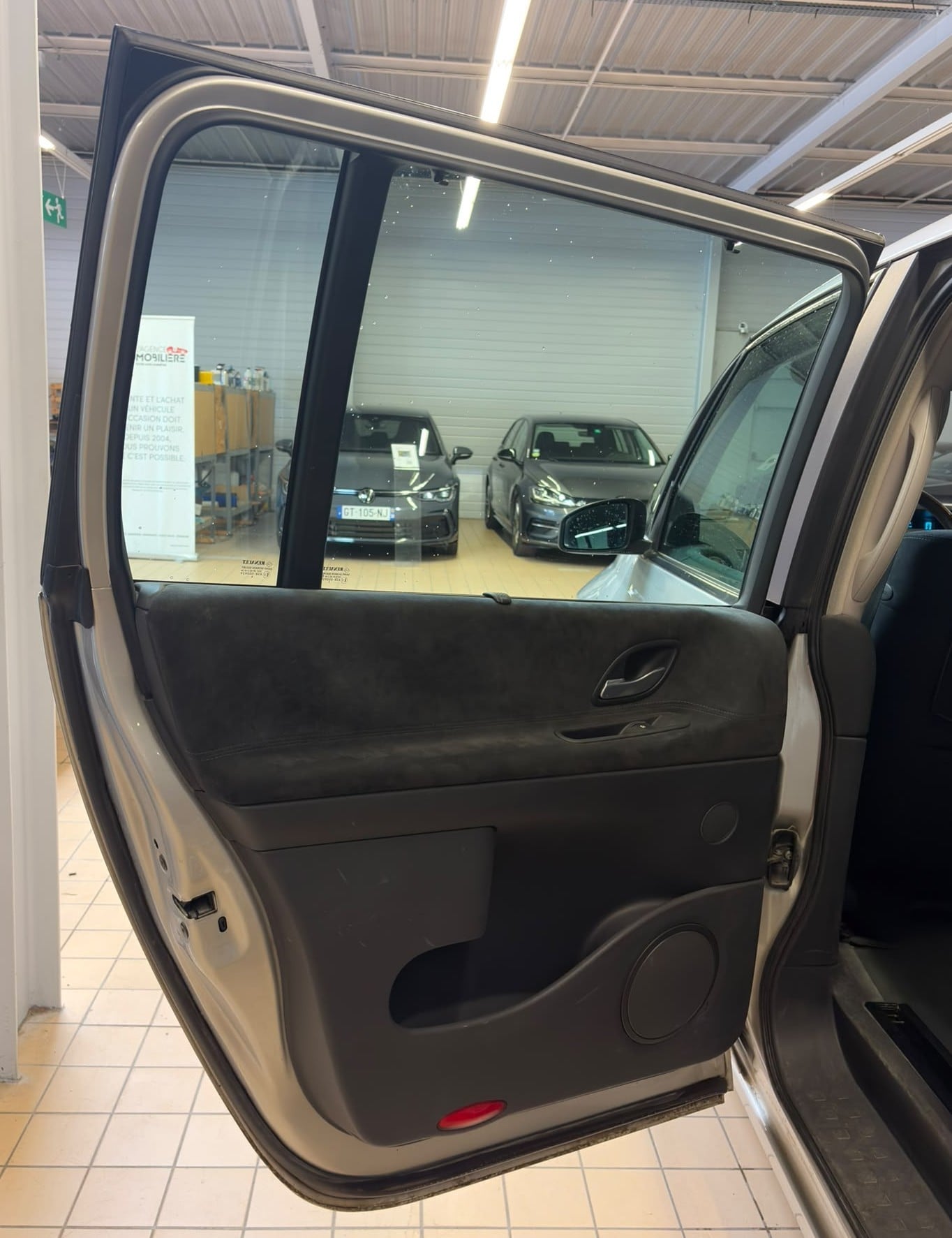 Renault Espace 2.0 DCI 150CH Privilège — 28