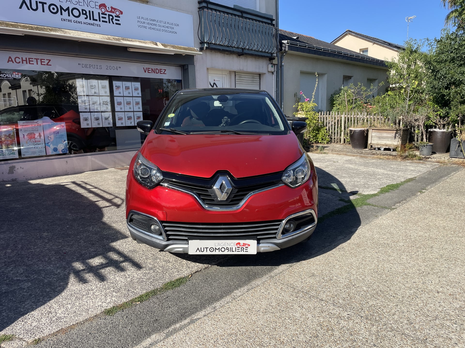 Renault Captur 1.5 dCi EDC6 90 cv Boîte auto HELLY HANSEN - 2ème main — 2