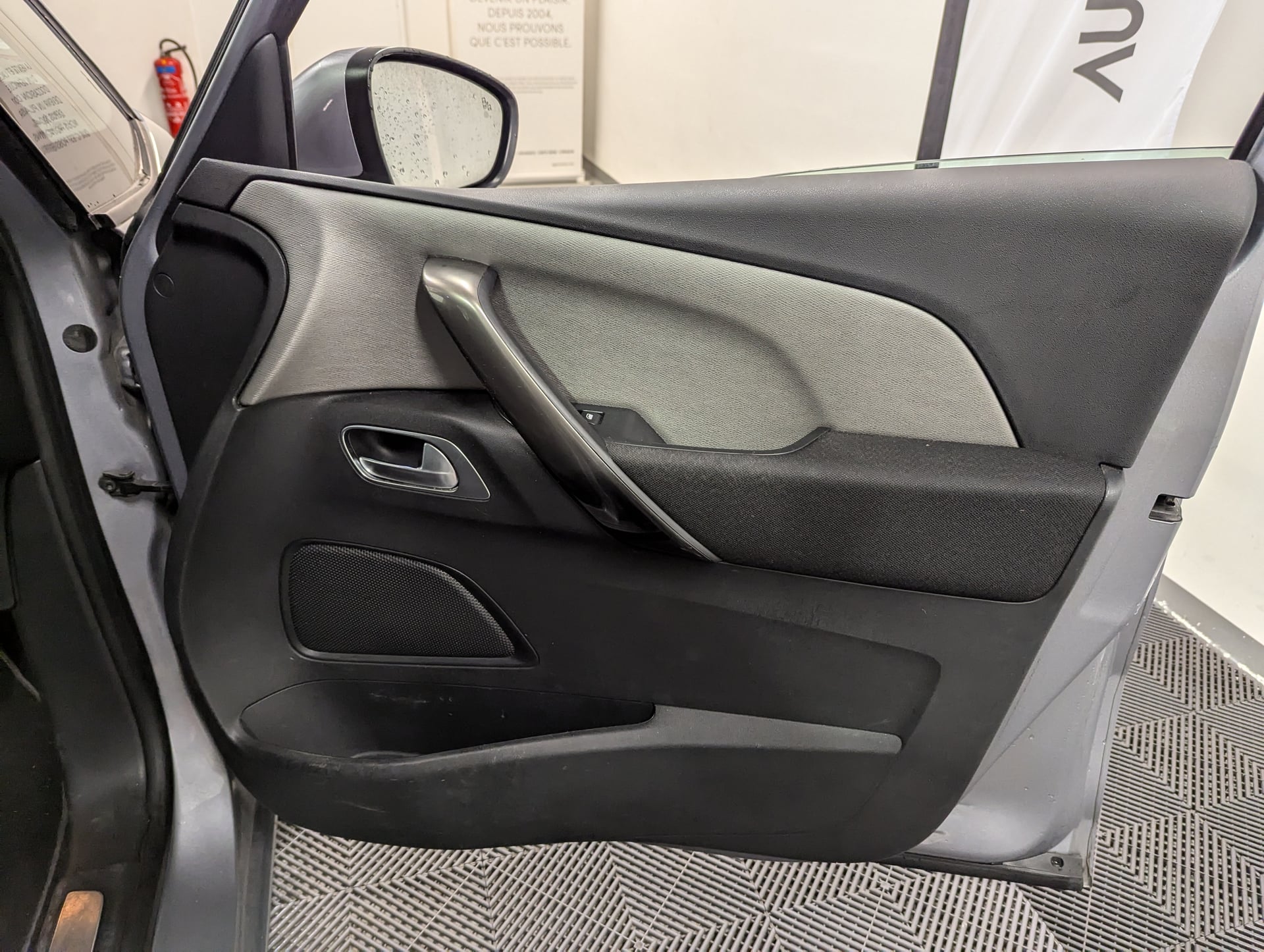 Citroen Grand C4 Picasso II (2) 2.0 BLUEHDI 150 S&S SHINE BV6 7PL — 26