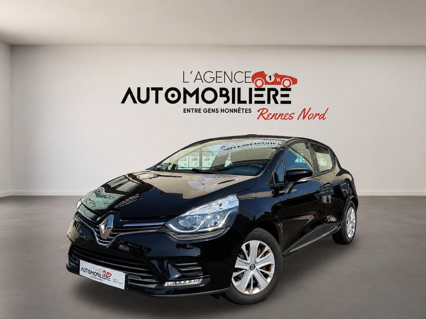 Renault Clio 1.2 16V 75CH TREND — 1